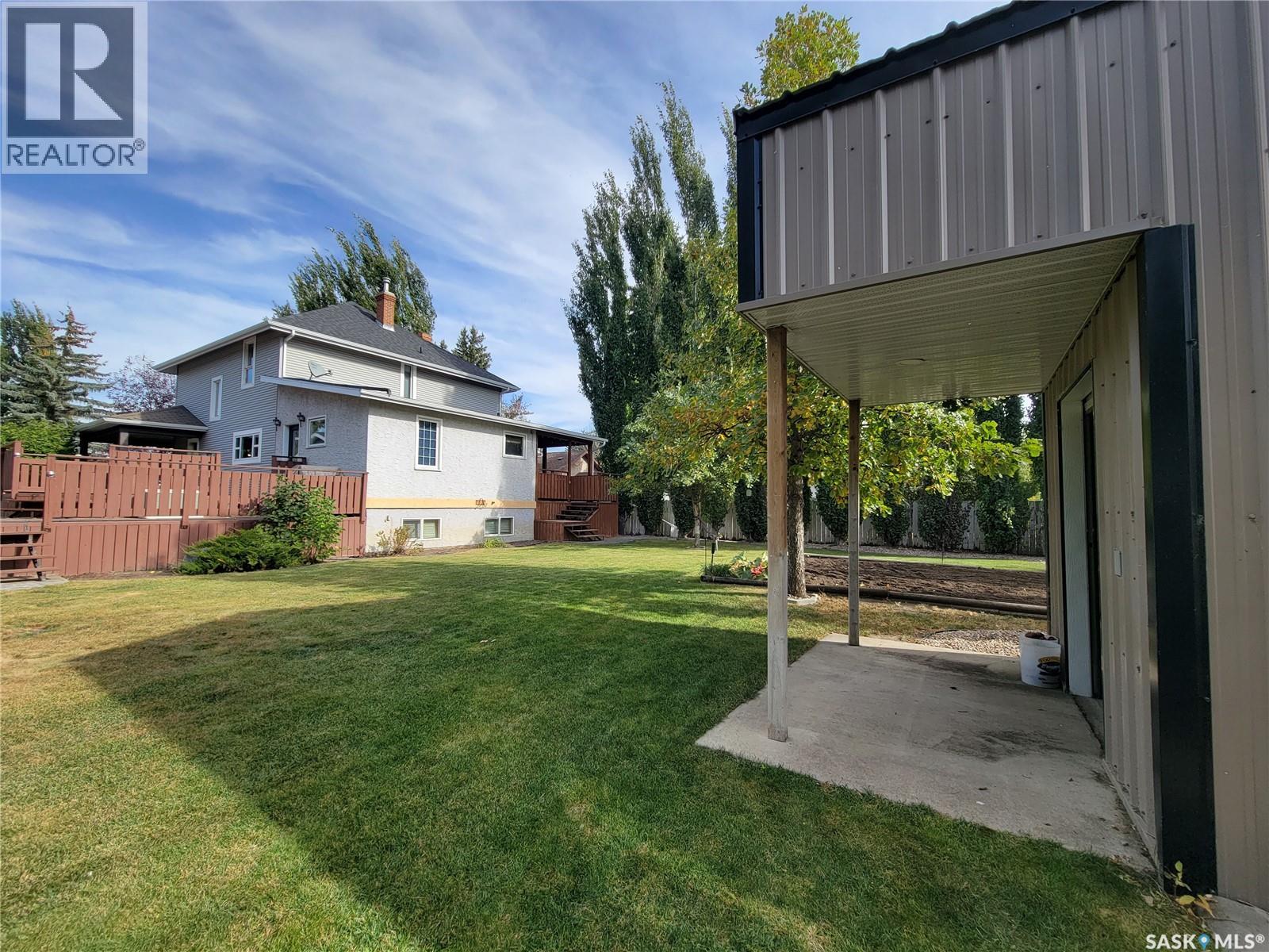 560 4th Avenue E Property Photo 50