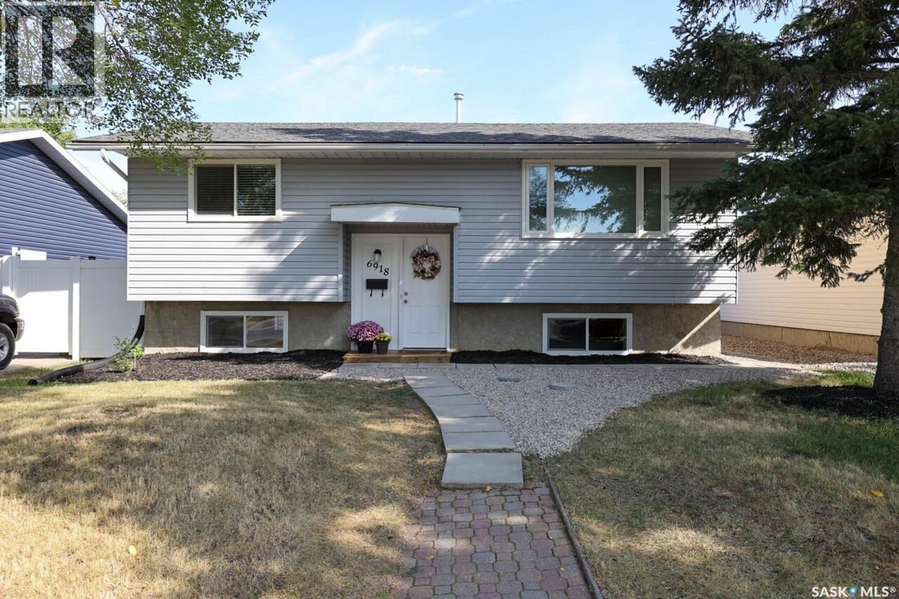 6918 1st Avenue N Property Photo 1