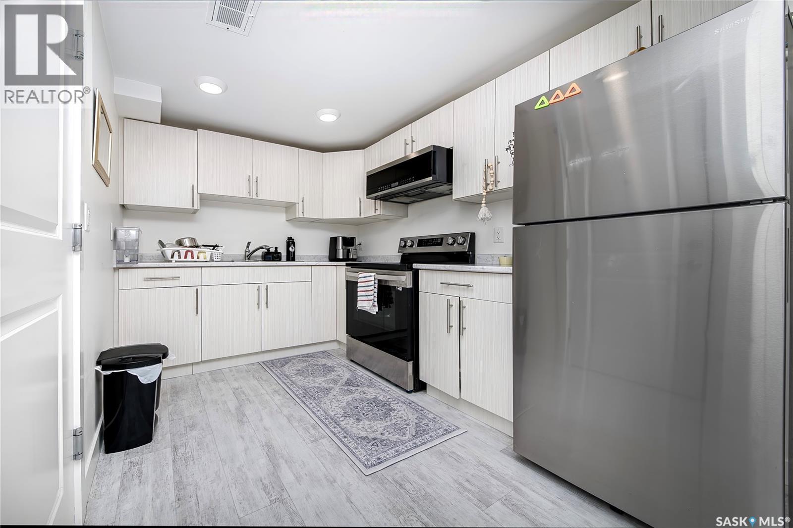 547 Evergreen Boulevard Property Photo 31