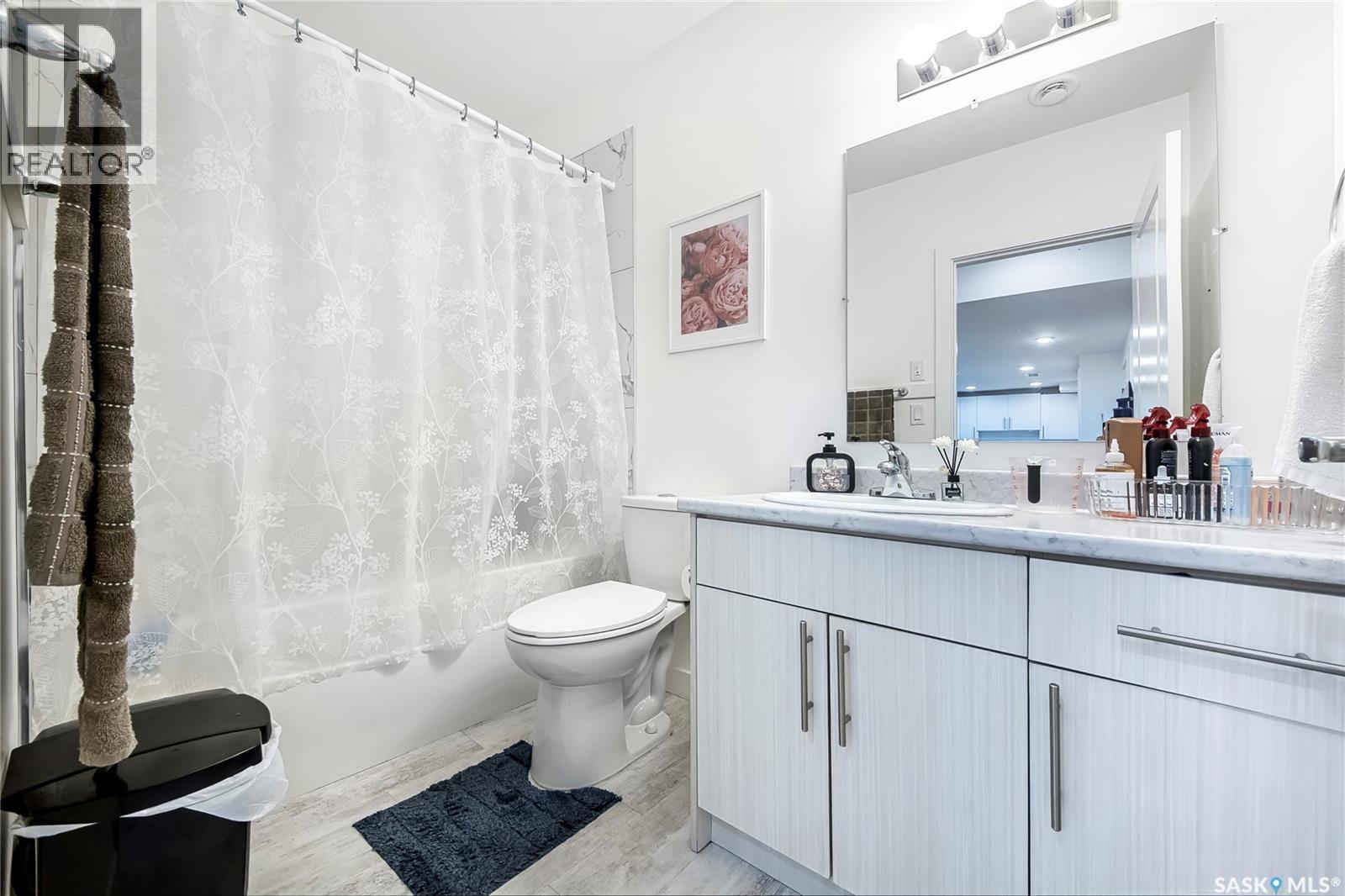 547 Evergreen Boulevard Property Photo 35