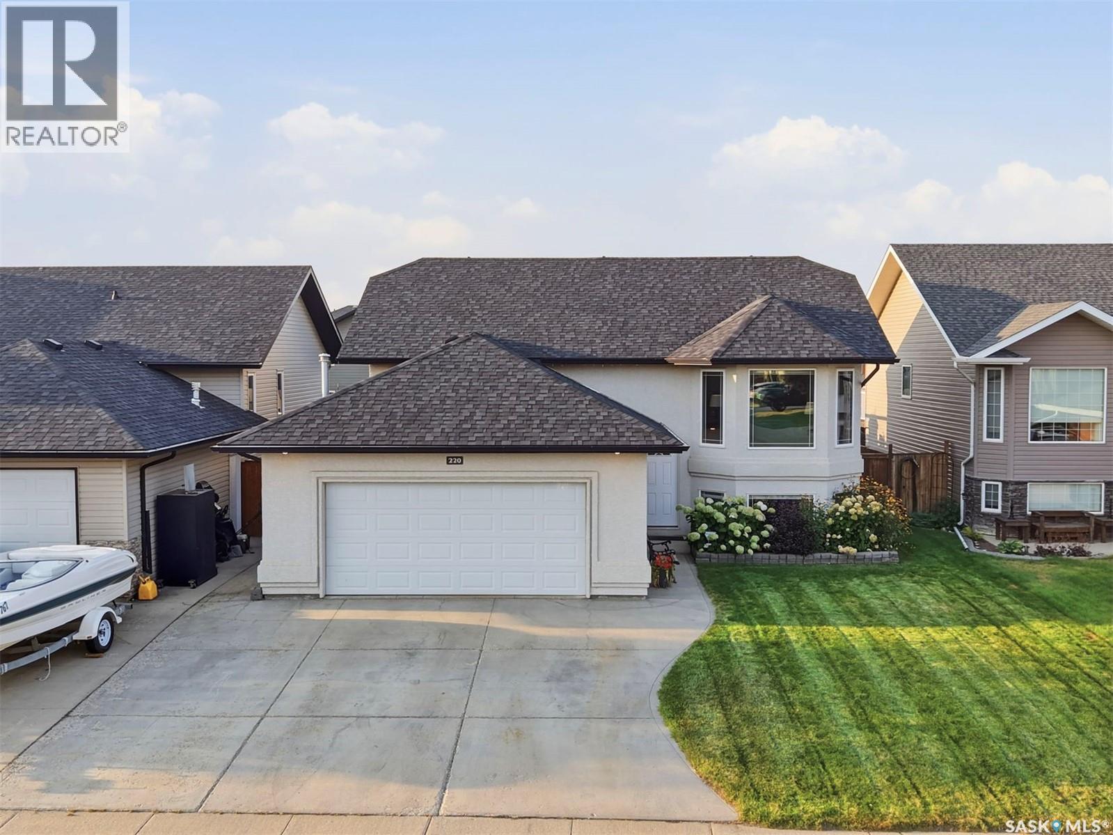 220 Floyd COURT