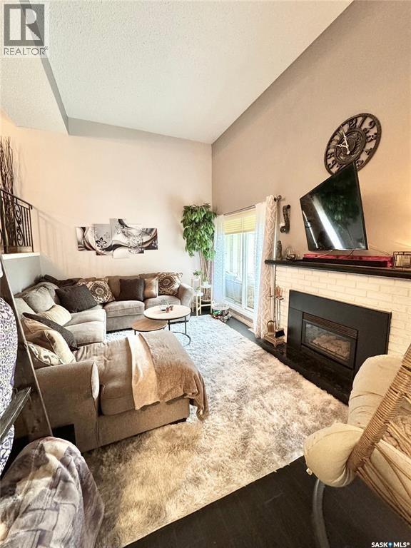1908 3rd Avenue E Property Photo 6
