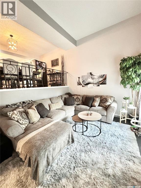 1908 3rd Avenue E Property Photo 7