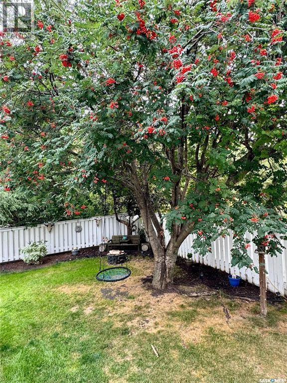 1908 3rd Avenue E Property Photo 19