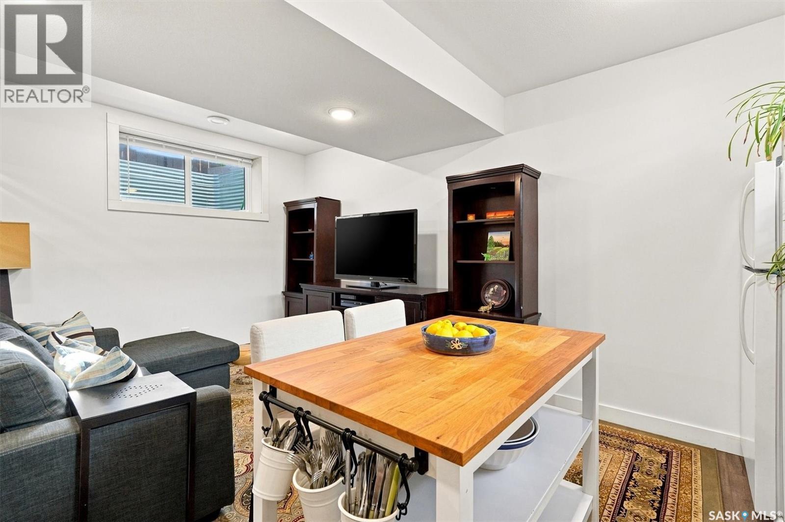 636 Meadows Boulevard Property Photo 35
