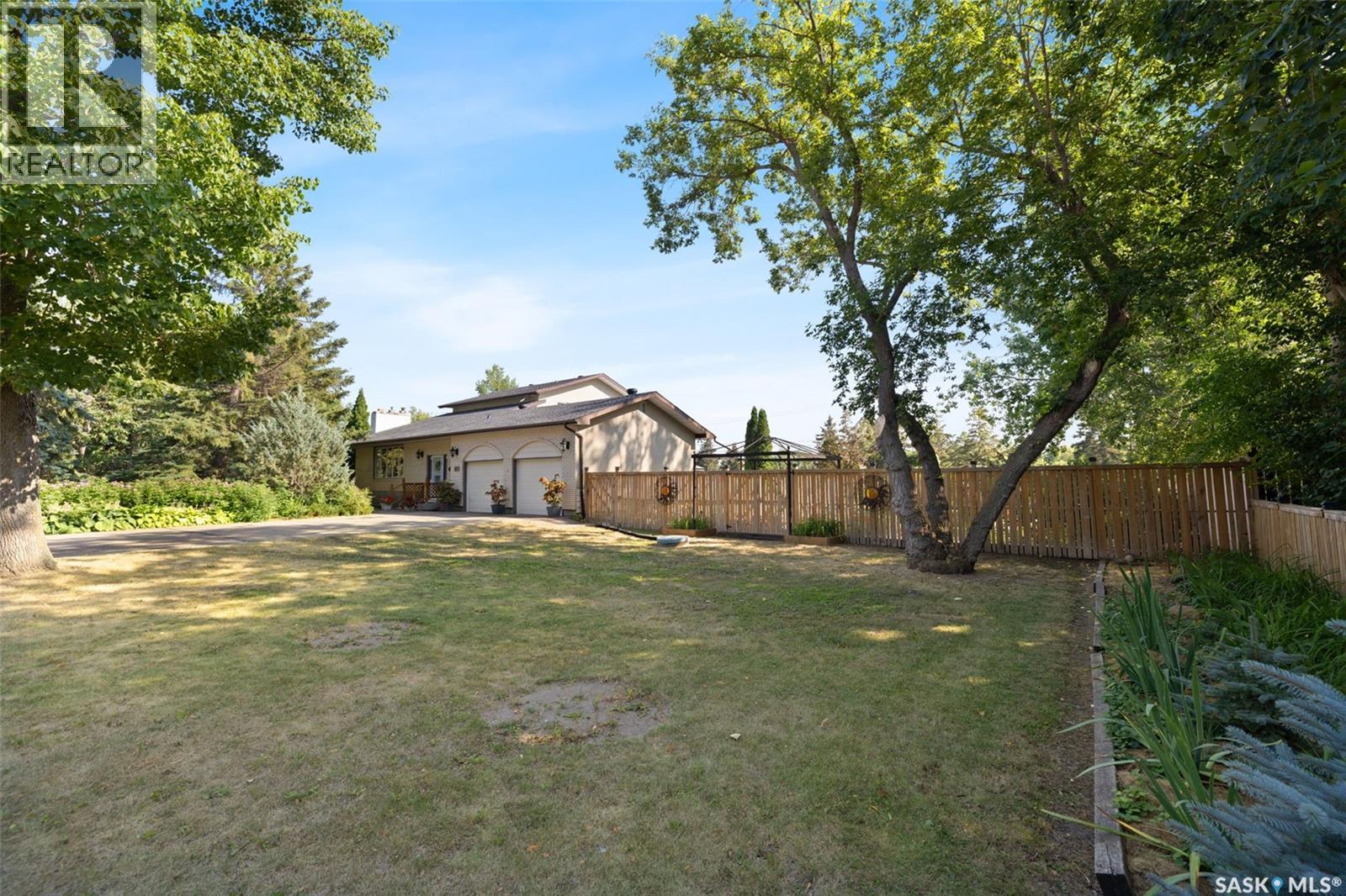 23 Ridgedale Bay Property Photo 1