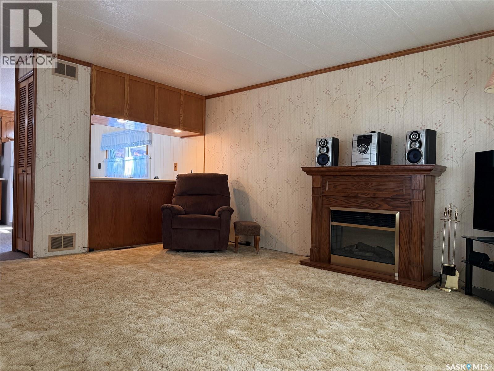 710 5th Avenue W Property Photo 6
