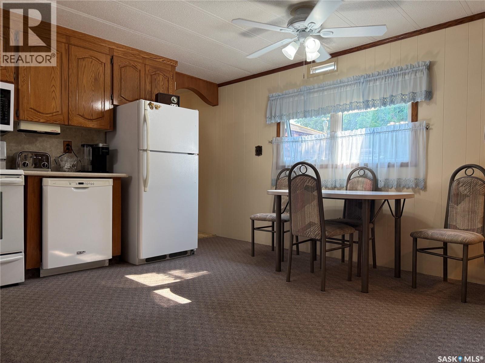 710 5th Avenue W Property Photo 9
