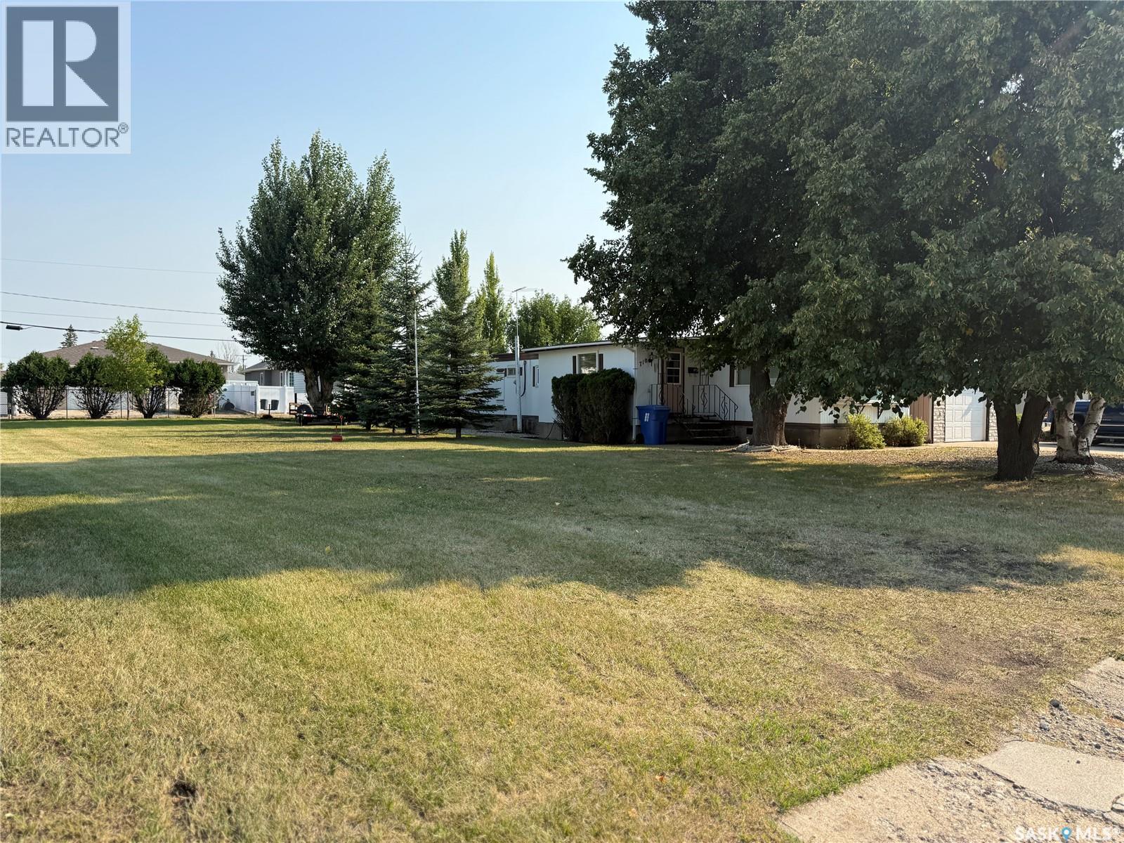 710 5th Avenue W Property Photo 43