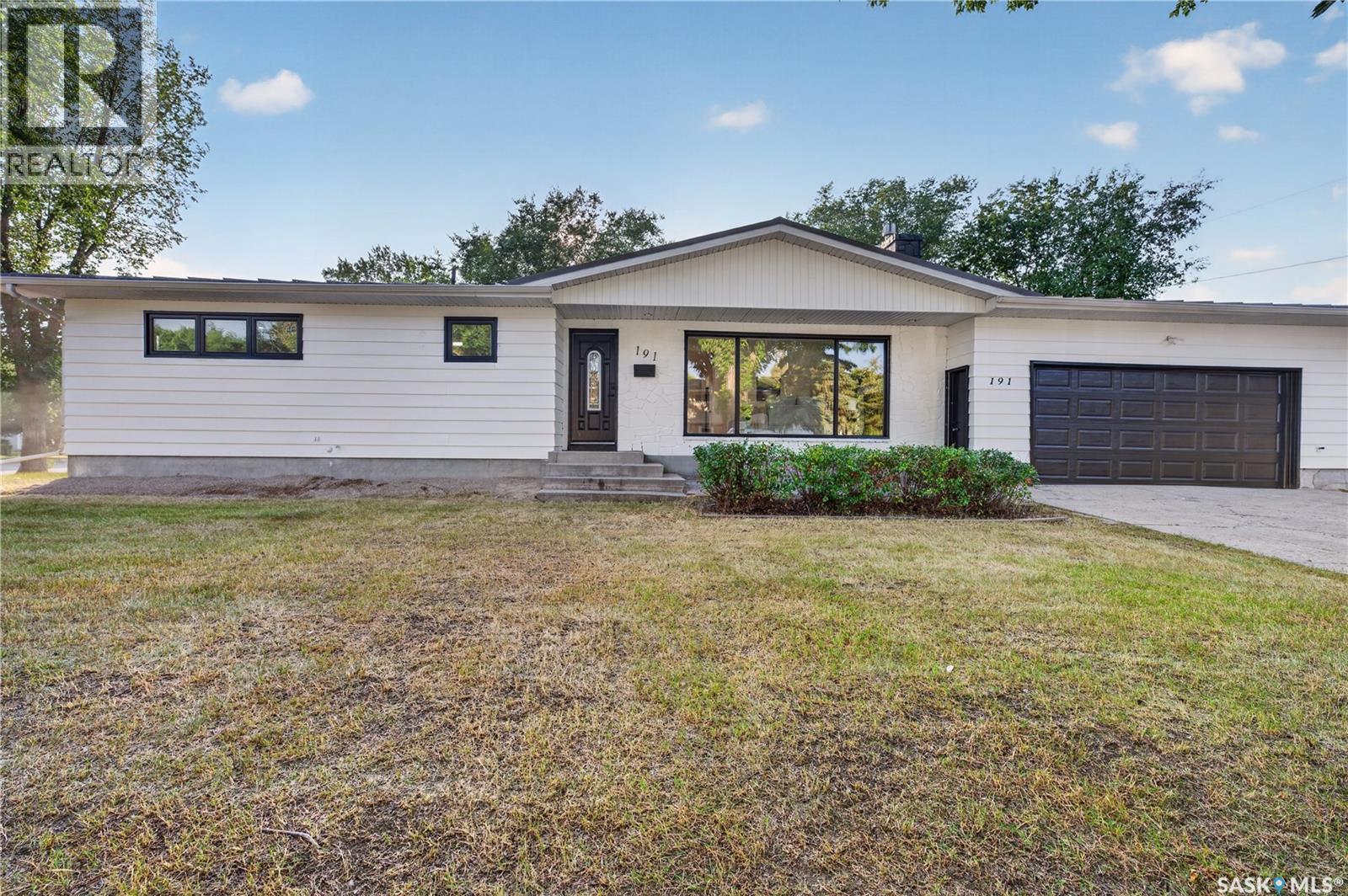 191 Procter Place Property Photo 1
