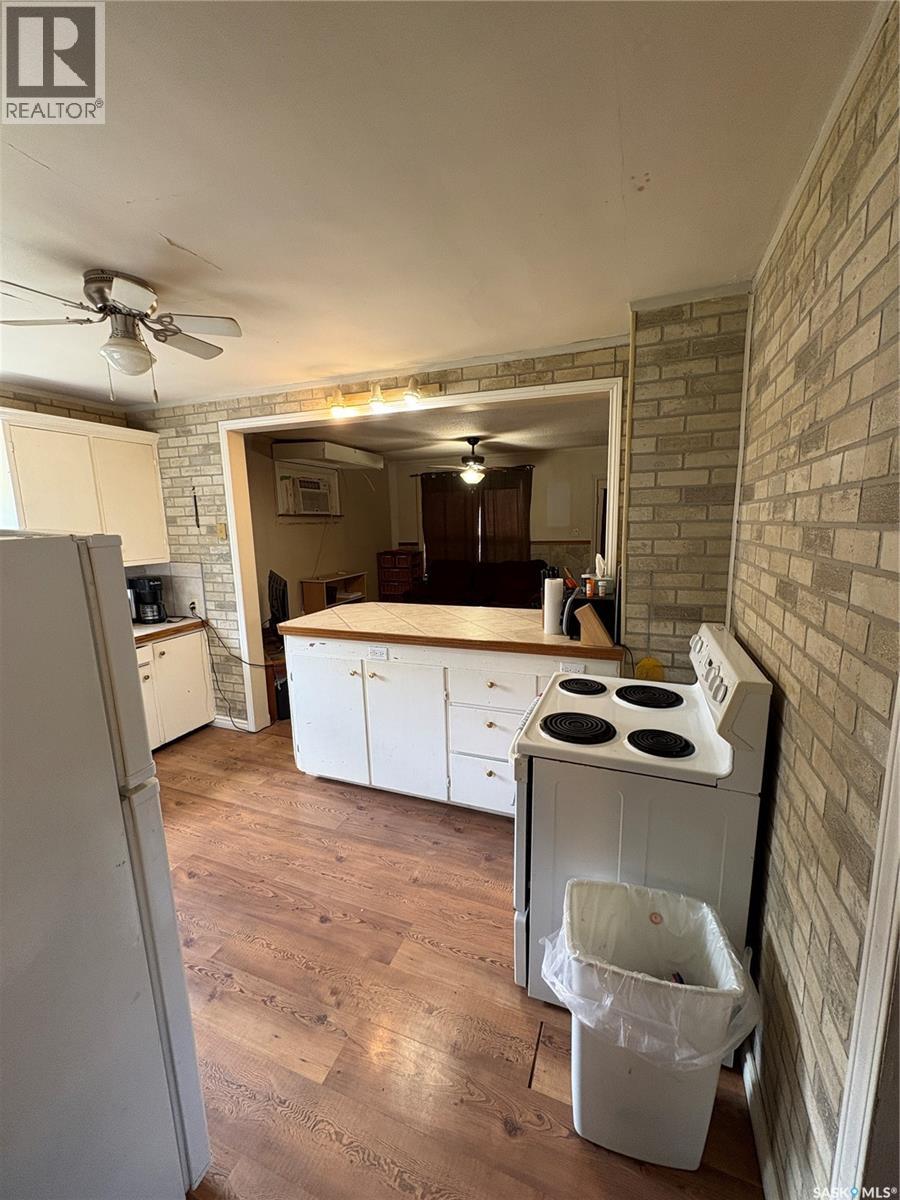 408 1st Avenue Property Photo 5