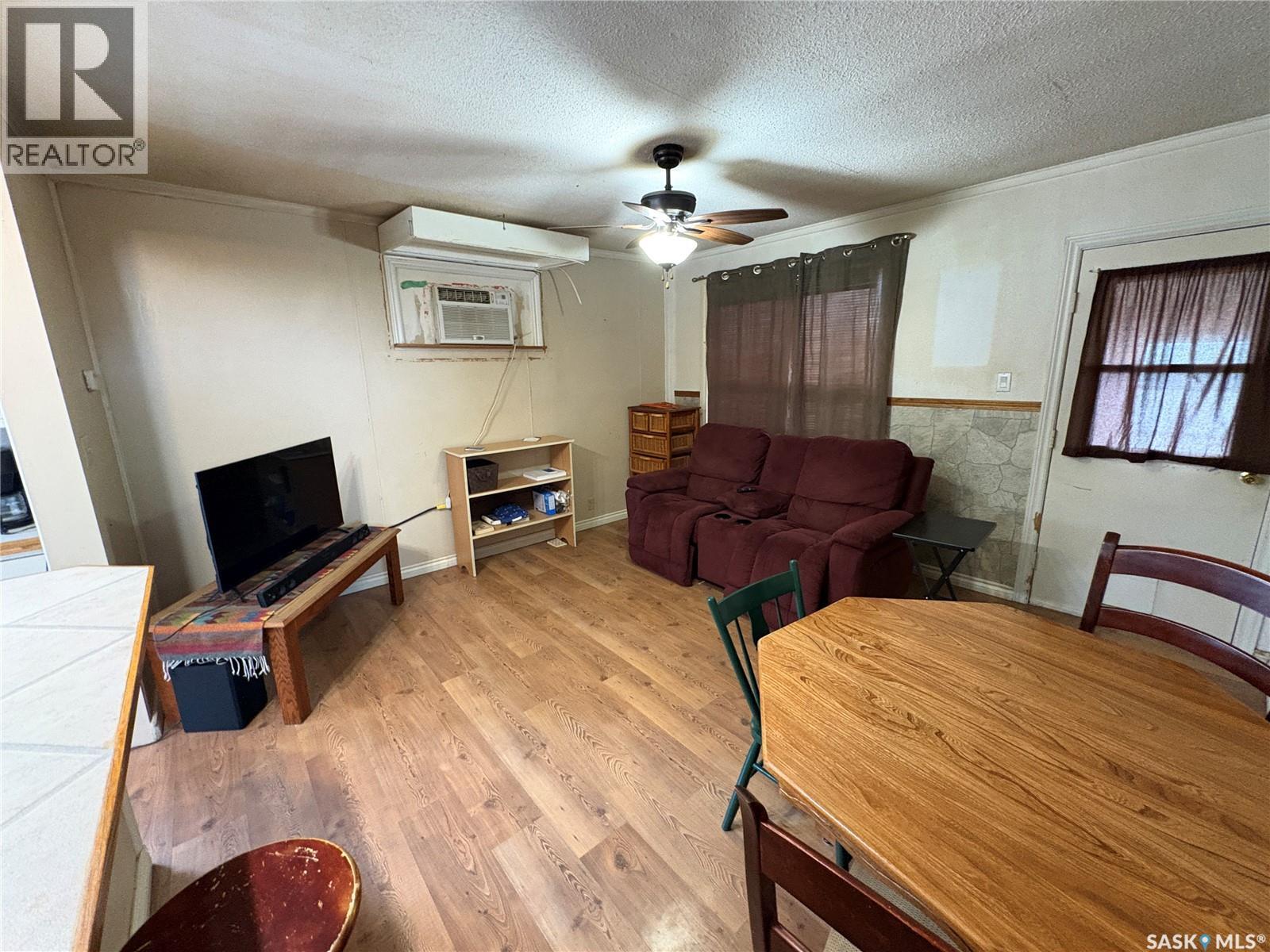 408 1st Avenue Property Photo 7