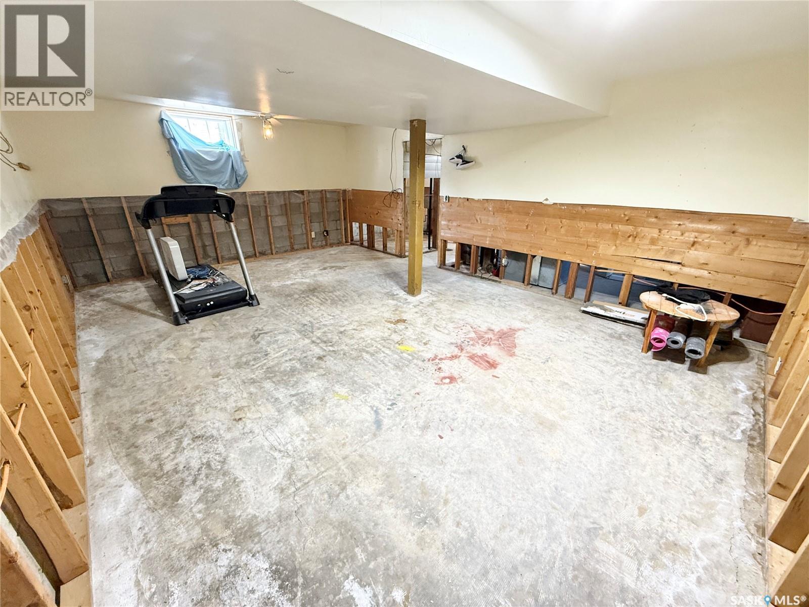 325 3rd Avenue S Property Photo 19