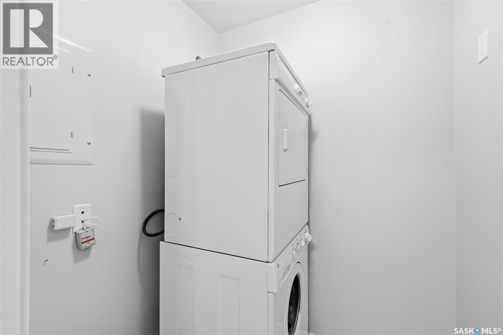 104a 415 Hunter Road Property Photo 23