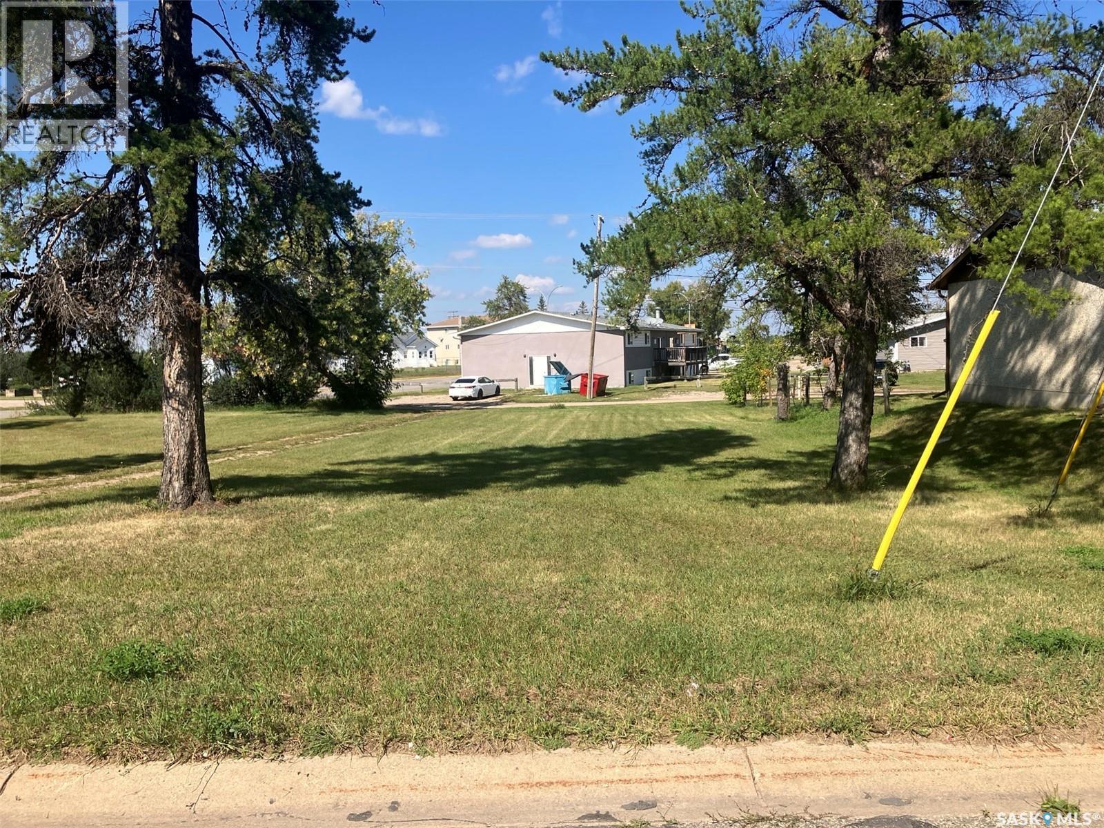 805 7th Avenue W Property Photo 1