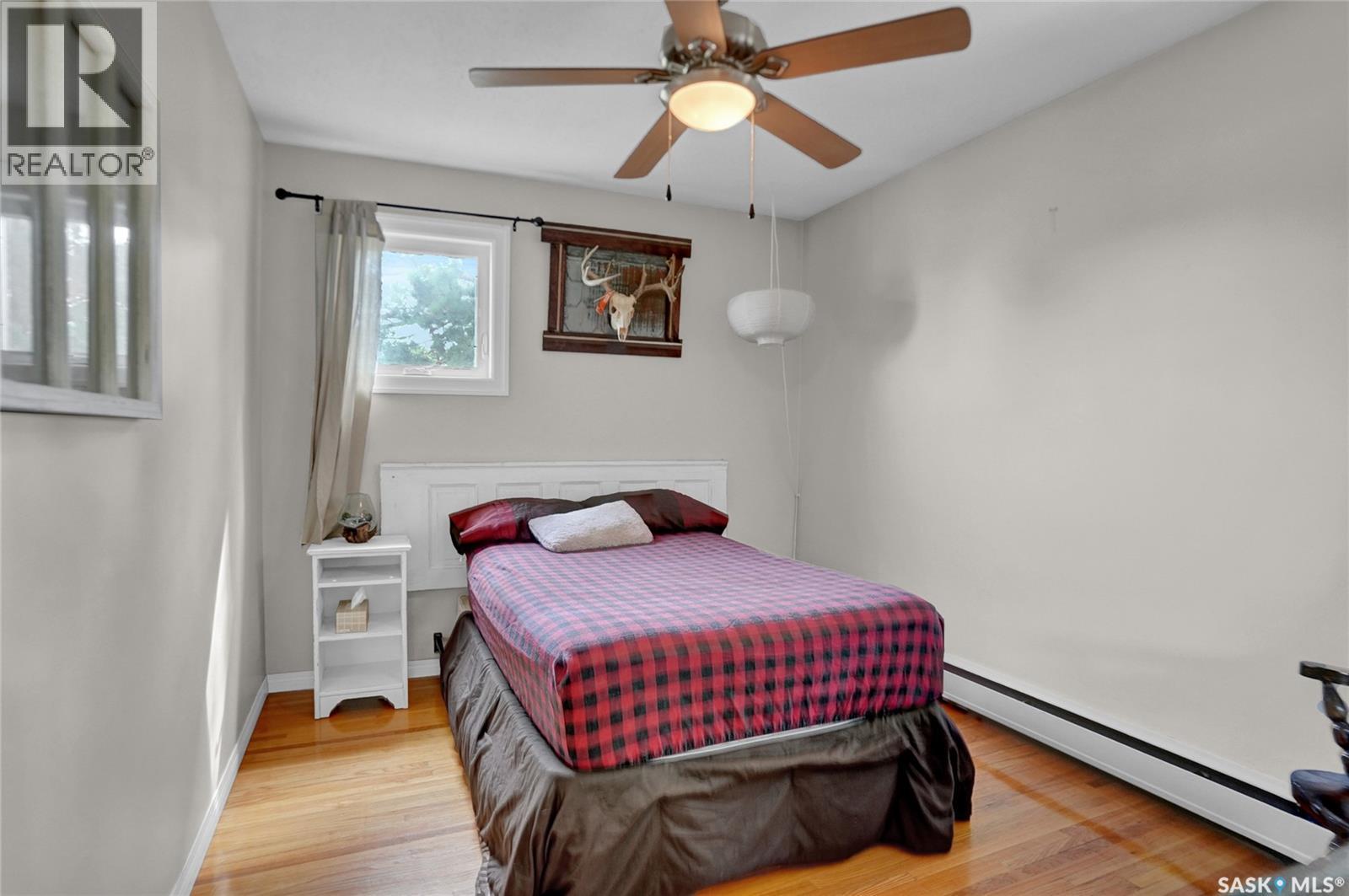 520 3rd Avenue E Property Photo 23