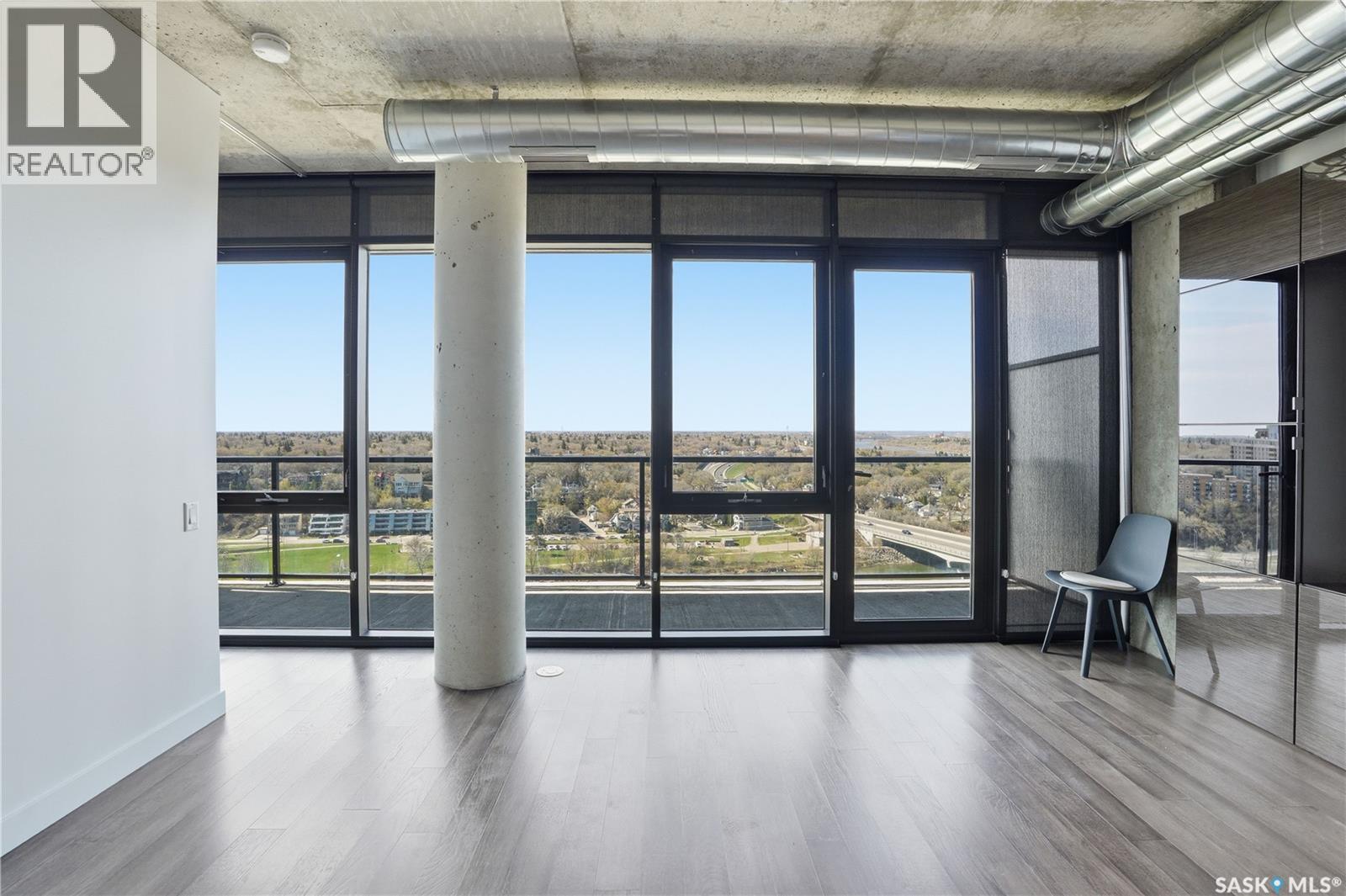 1705 490 2nd Avenue S Property Photo 15