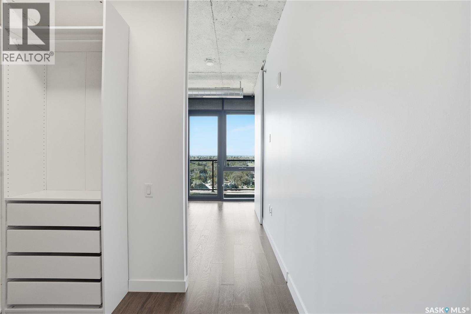1705 490 2nd Avenue S Property Photo 22