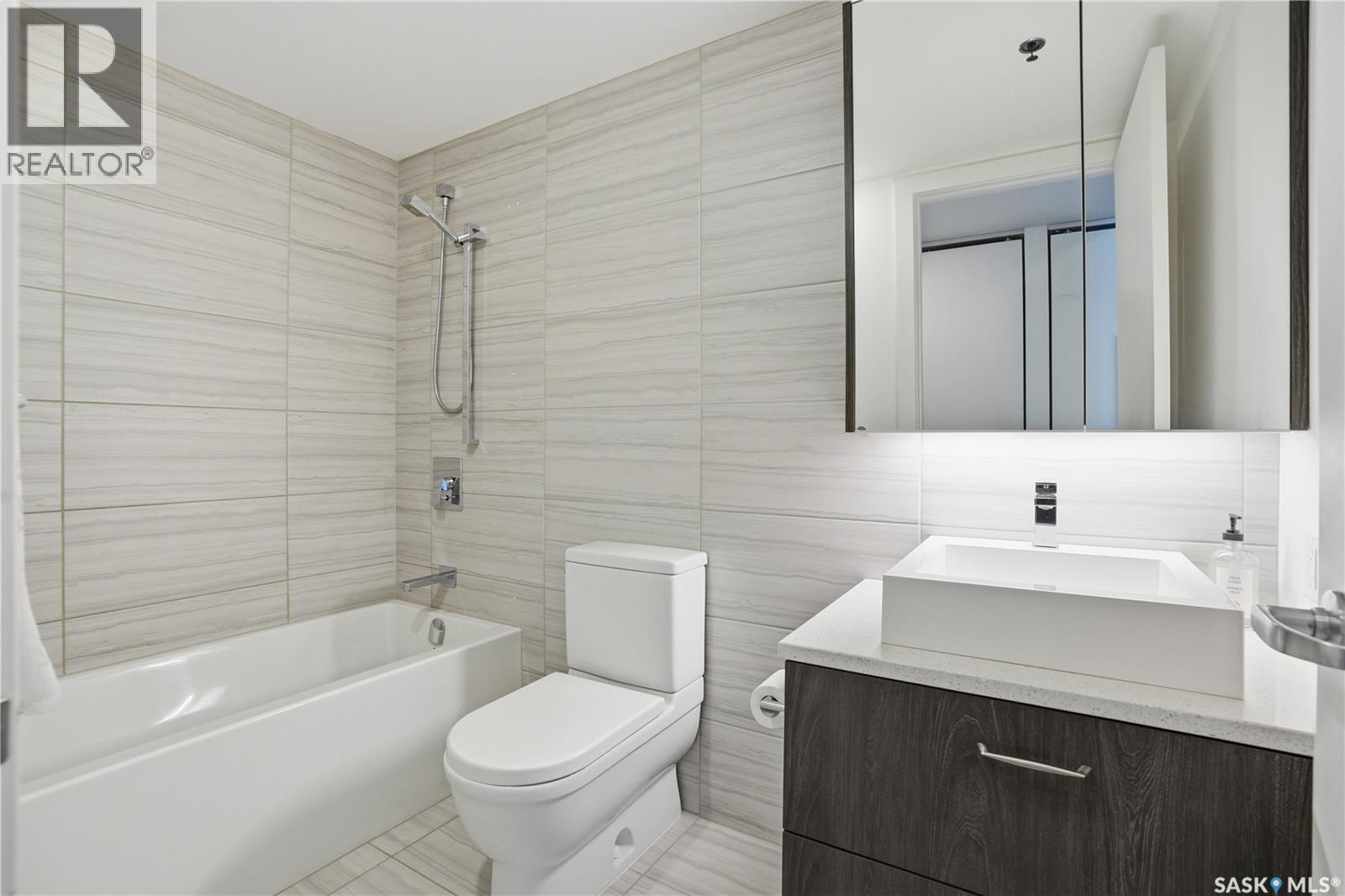 1705 490 2nd Avenue S Property Photo 23