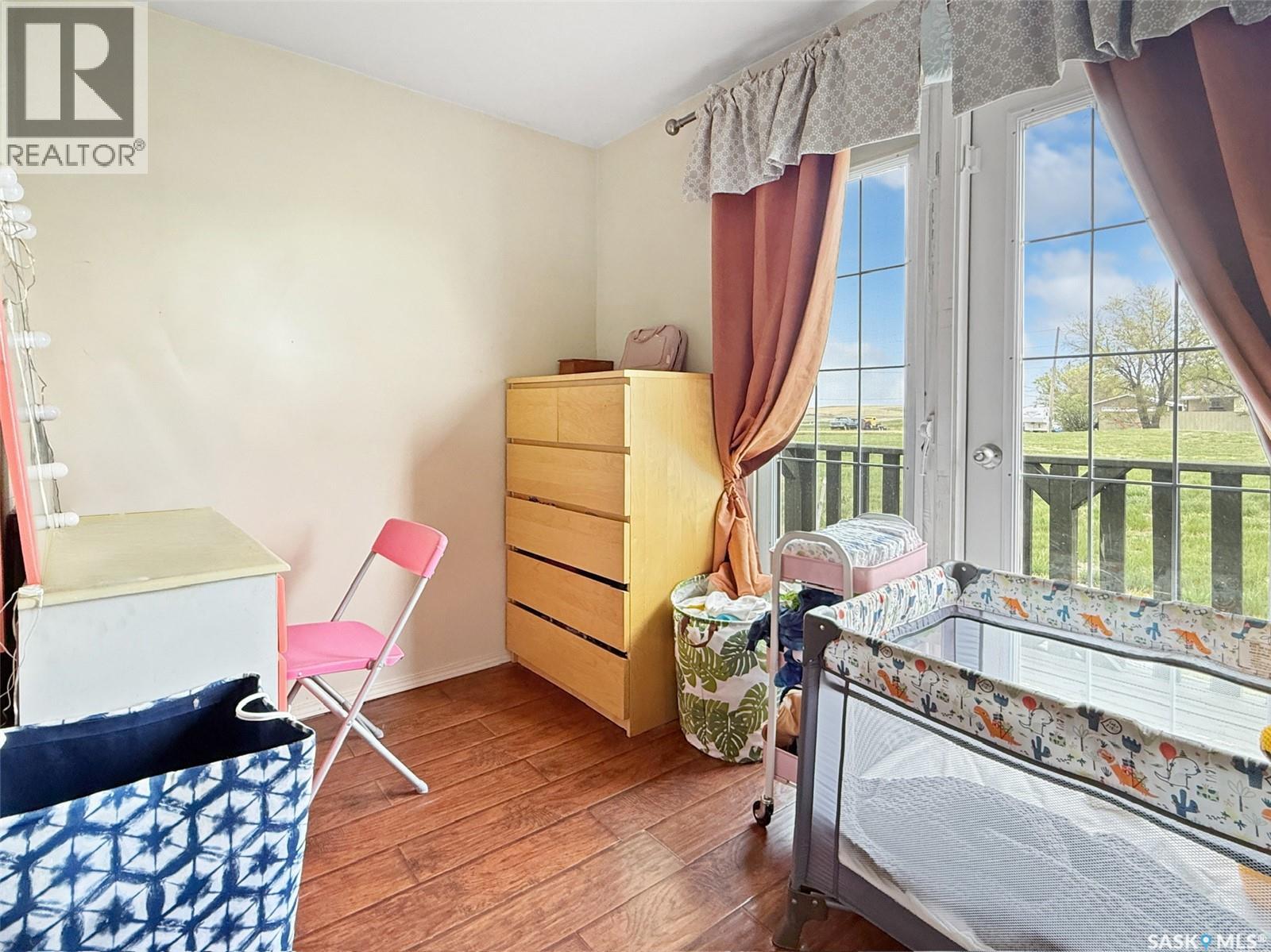 800 Railway Avenue Property Photo 18