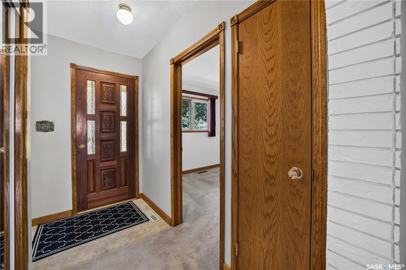 27 Ellison Crescent Property Photo 12
