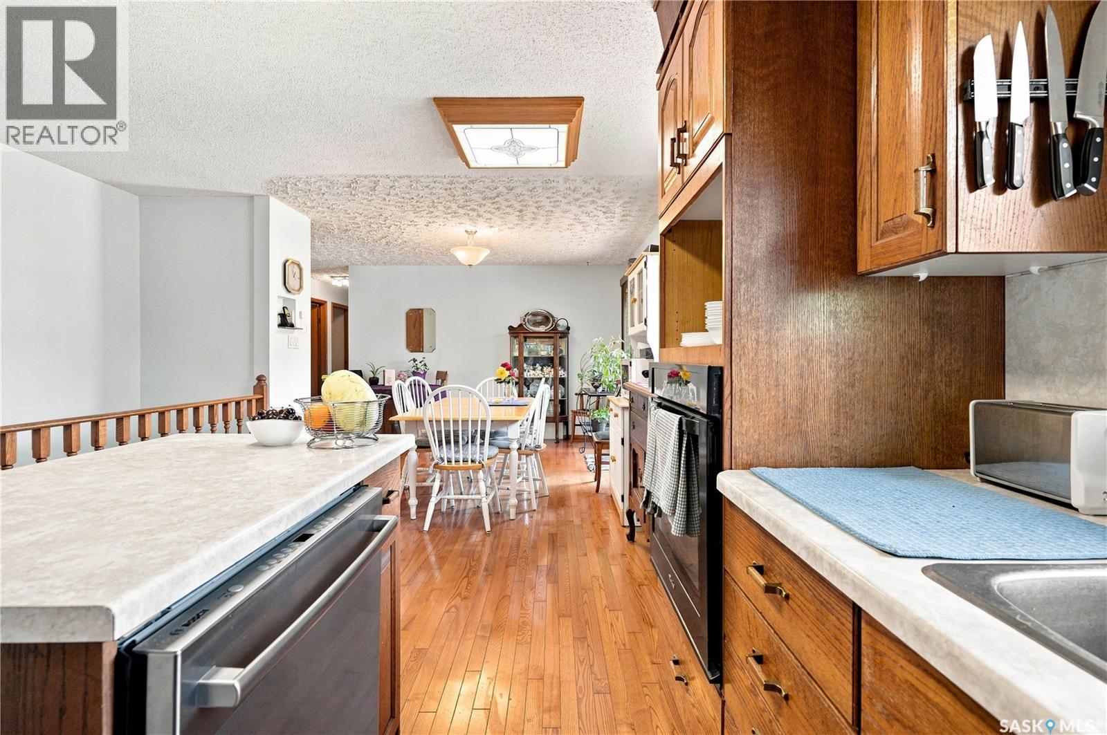 404 9th Avenue Property Photo 16