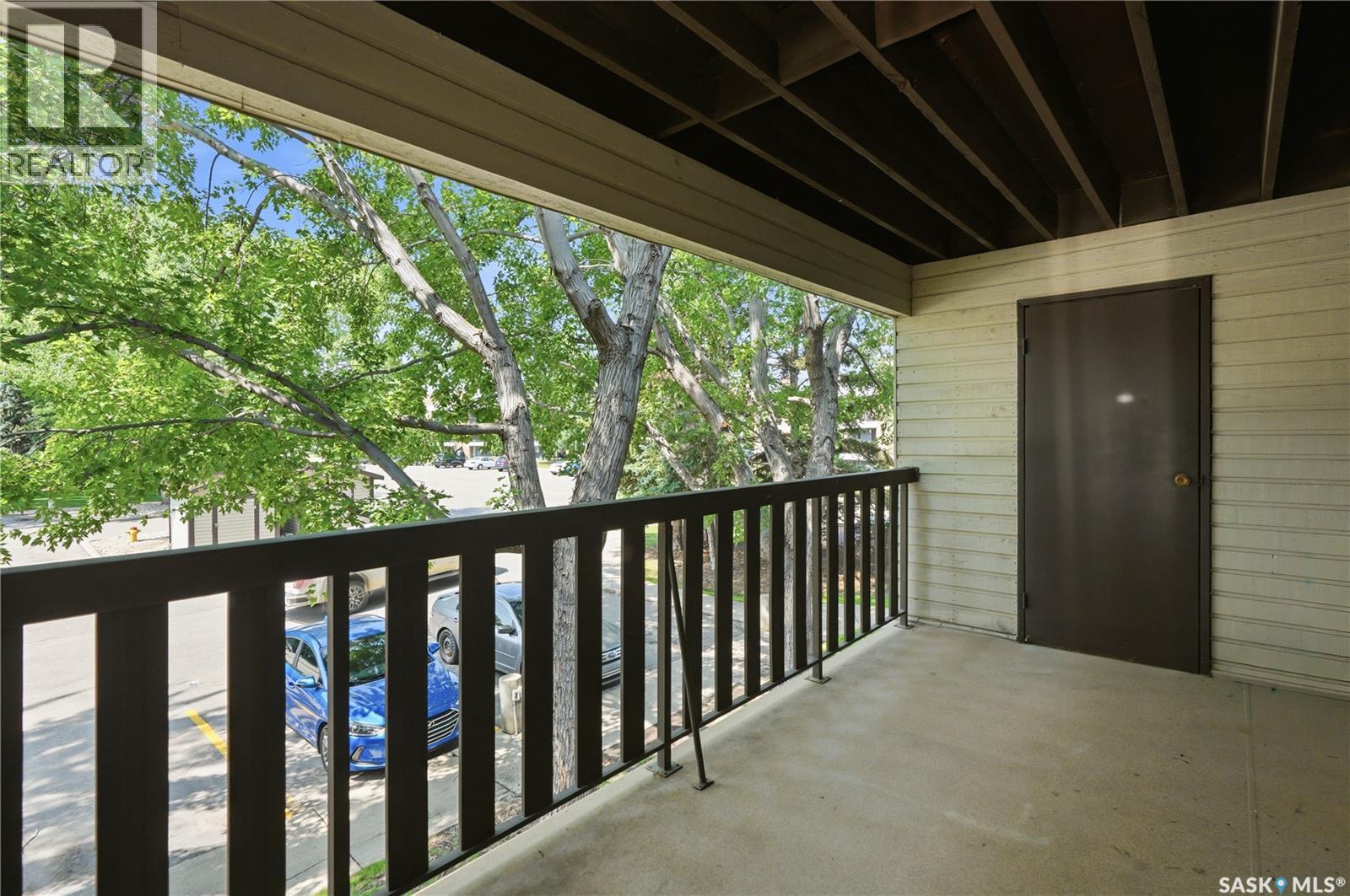 219 122 Edinburgh Place Property Photo 4