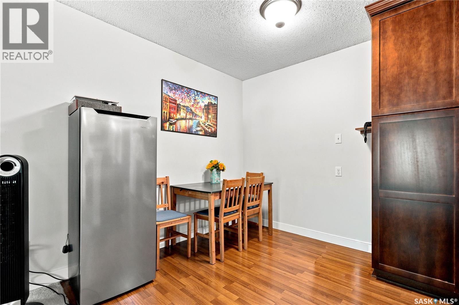 219 122 Edinburgh Place Property Photo 11