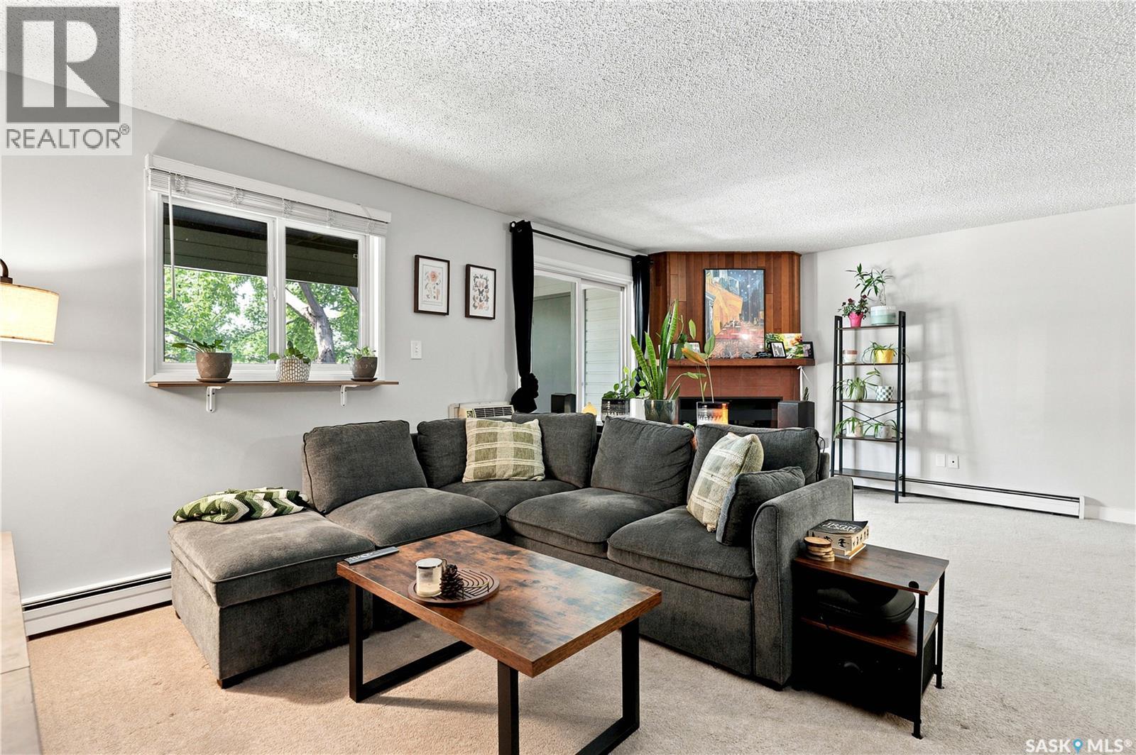 219 122 Edinburgh Place Property Photo 15