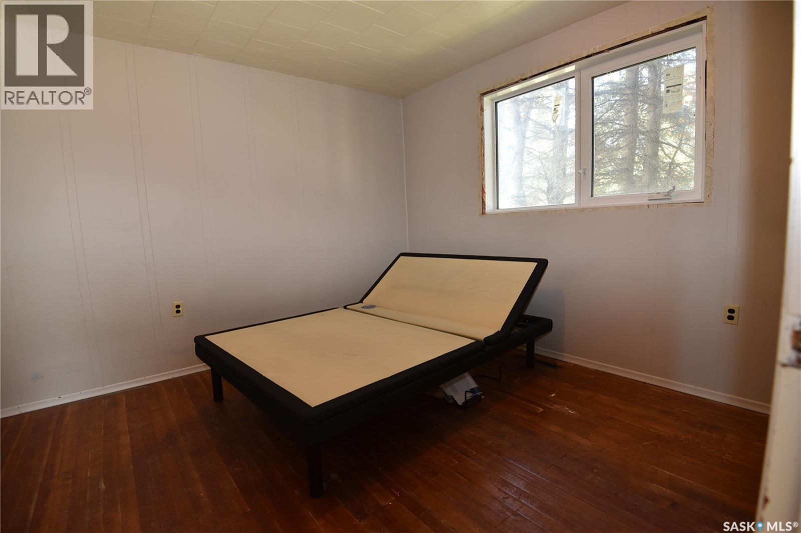 220 5th Street W Property Photo 14