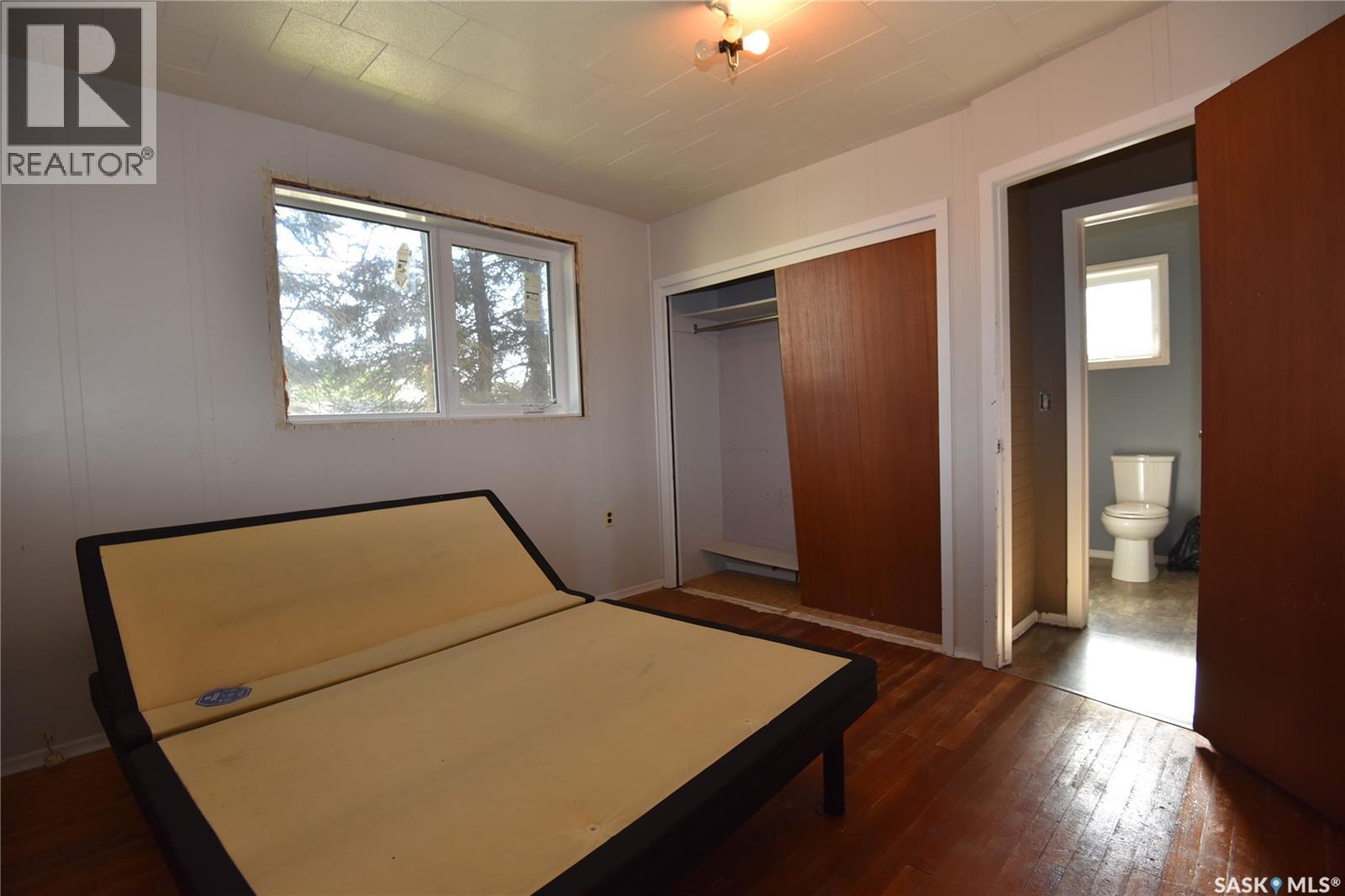 220 5th Street W Property Photo 15