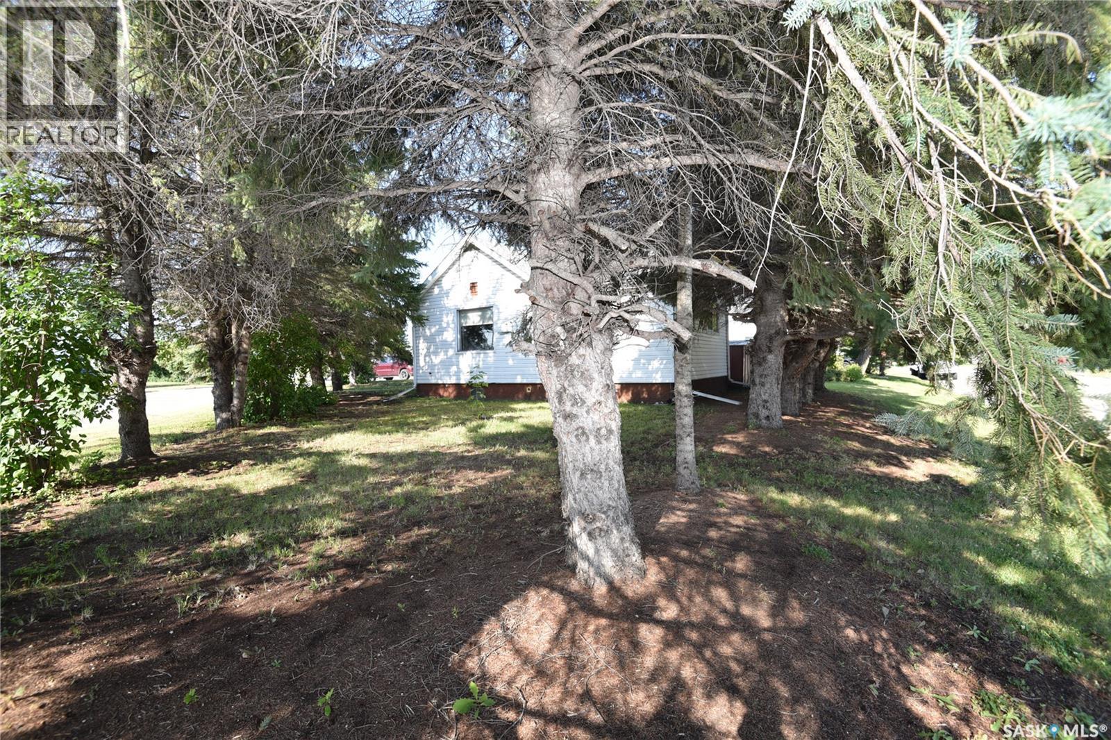 220 5th Street W Property Photo 25