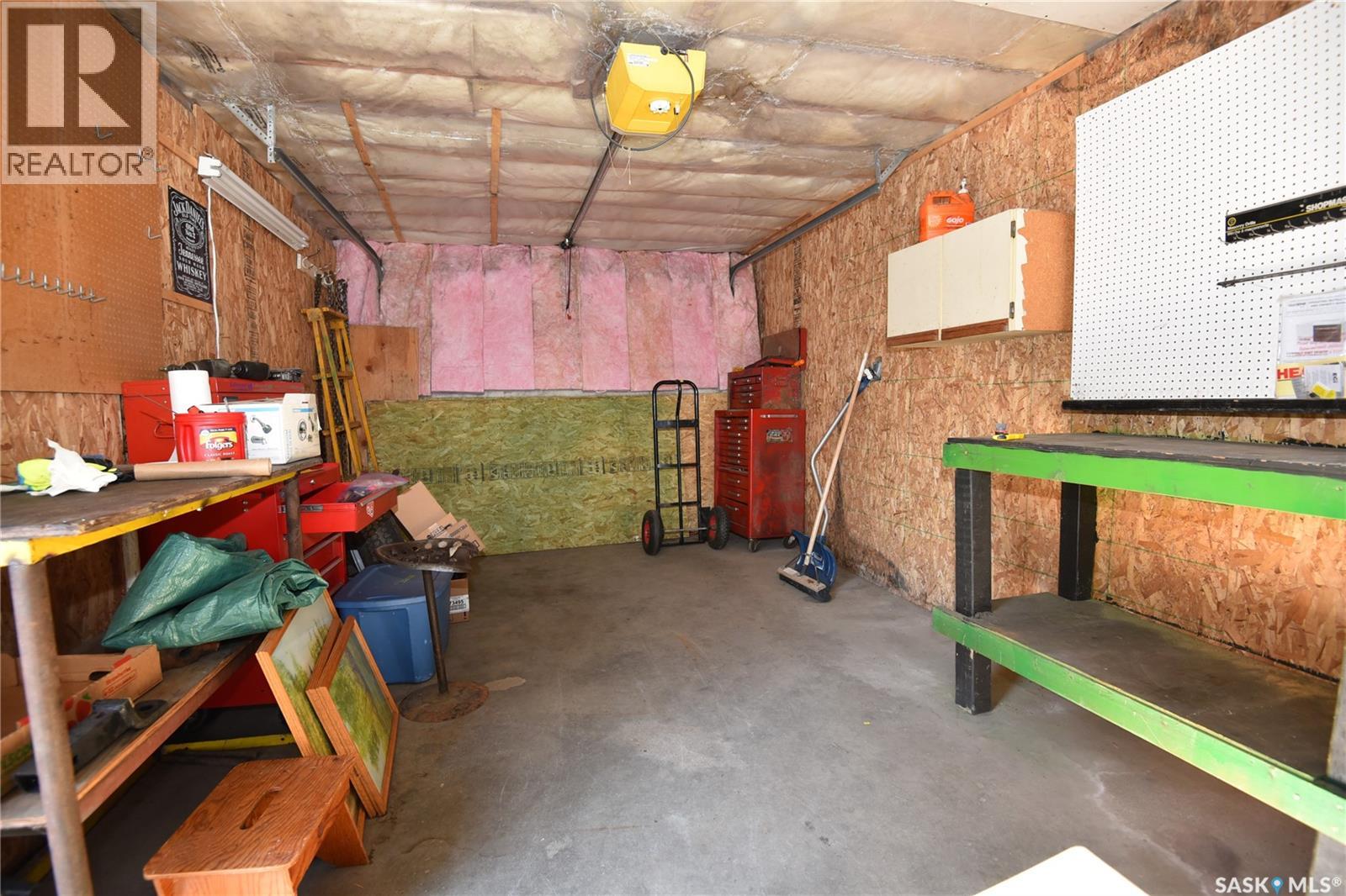 220 5th Street W Property Photo 29
