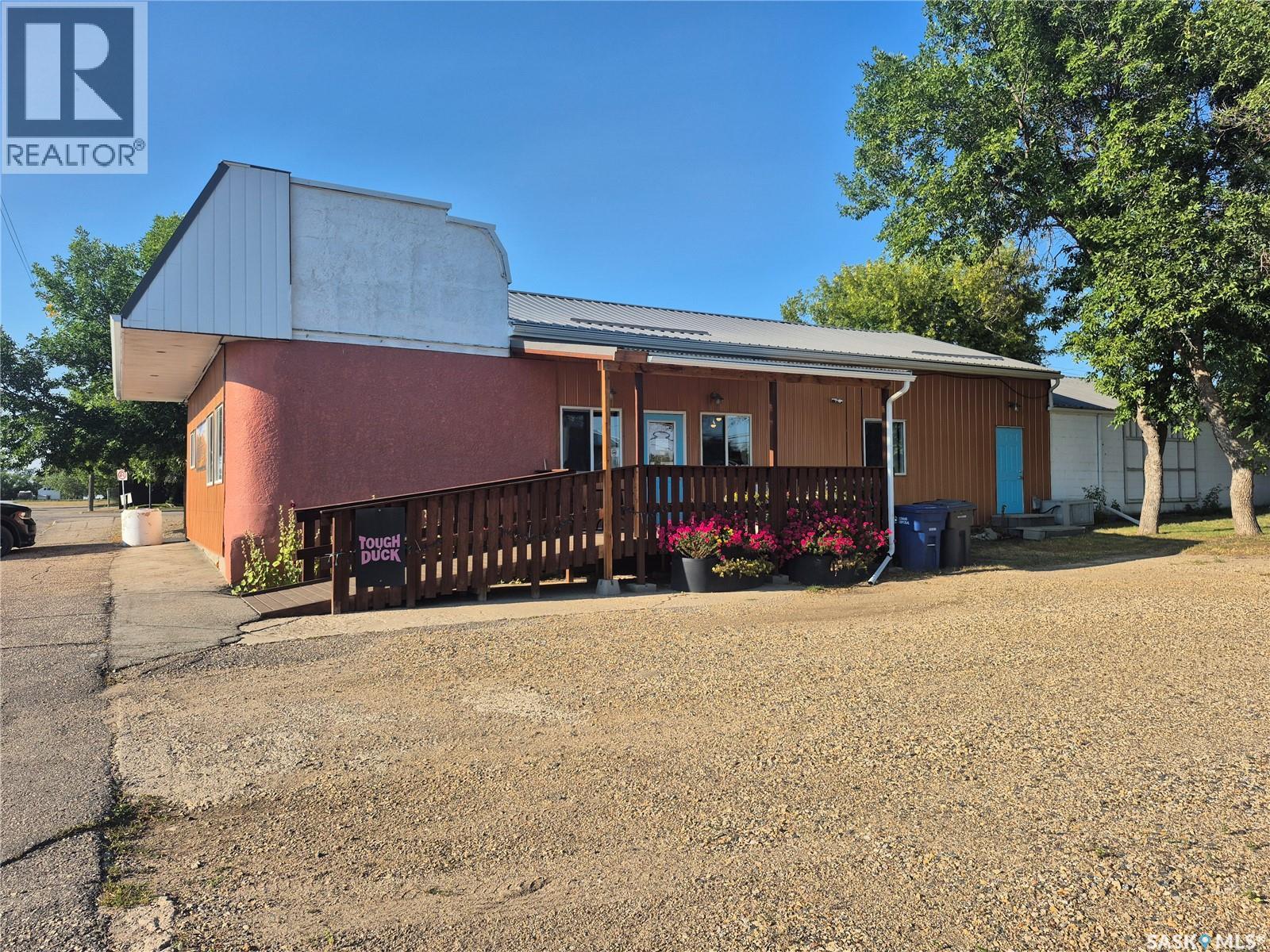 220 Main Street Property Photo 26