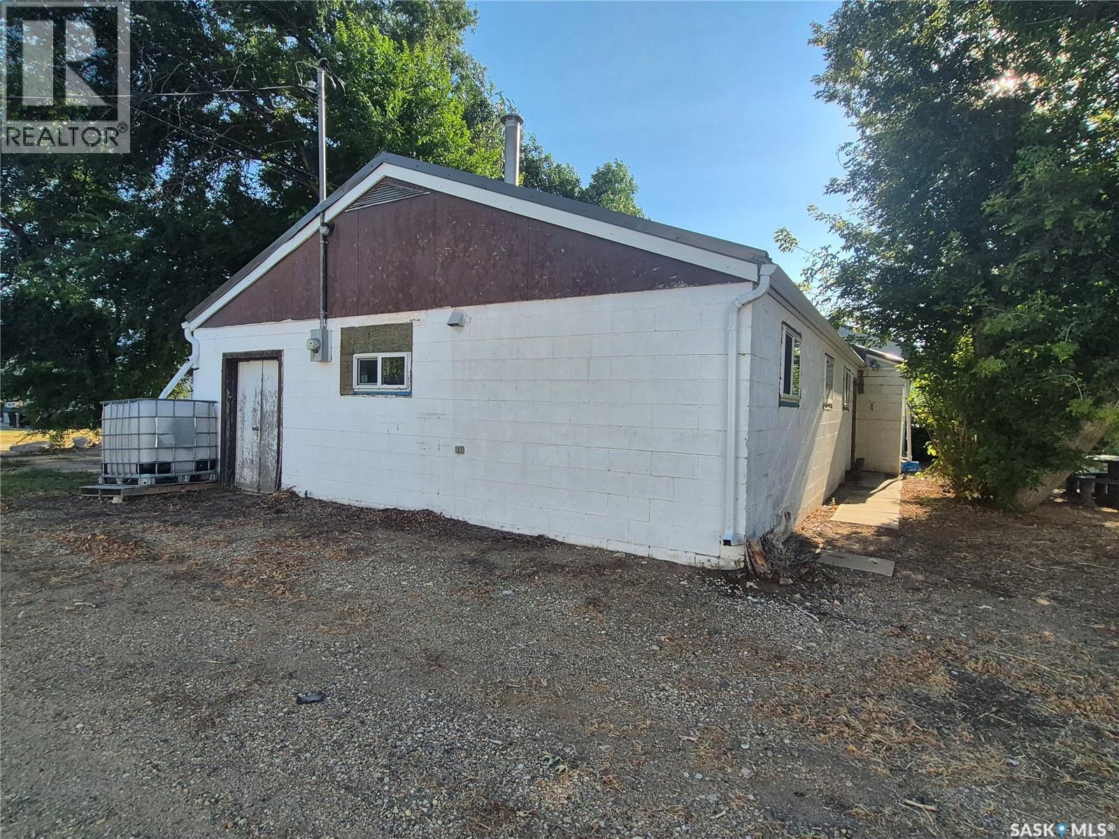 220 Main Street Property Photo 28