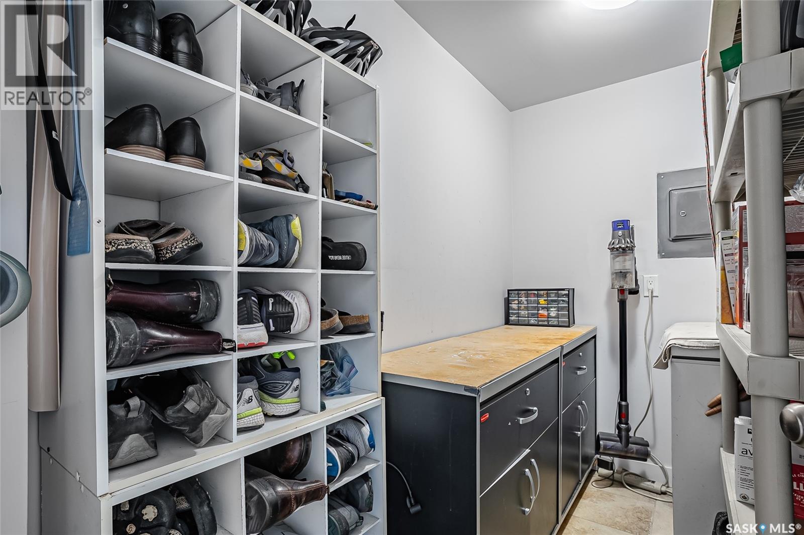 Penthouse B 537 4th Avenue N Property Photo 31