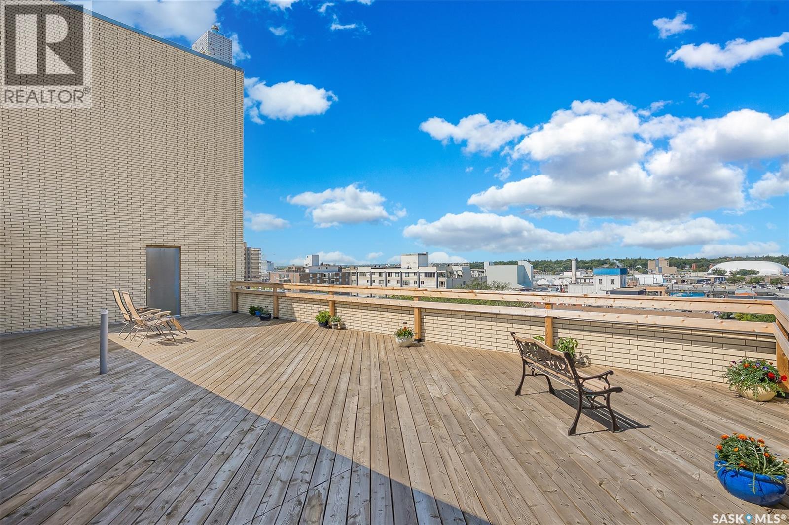 Penthouse B 537 4th Avenue N Property Photo 36