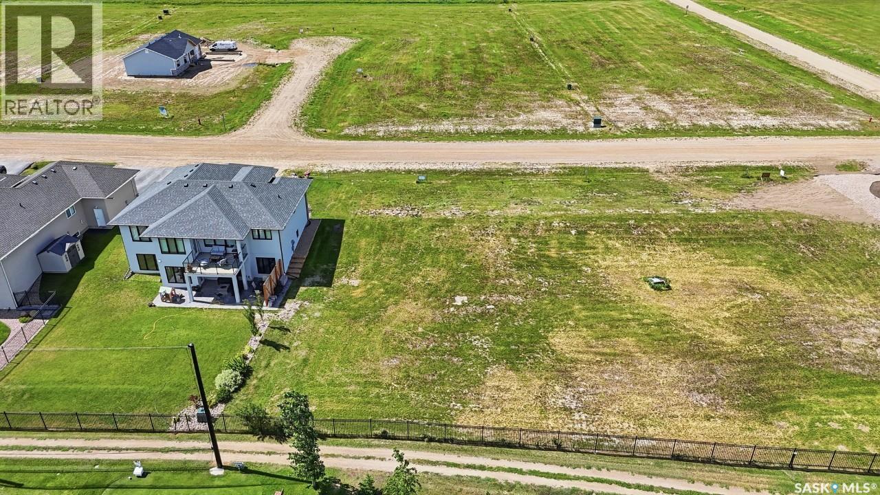 13 Sunterra Drive Property Photo 5