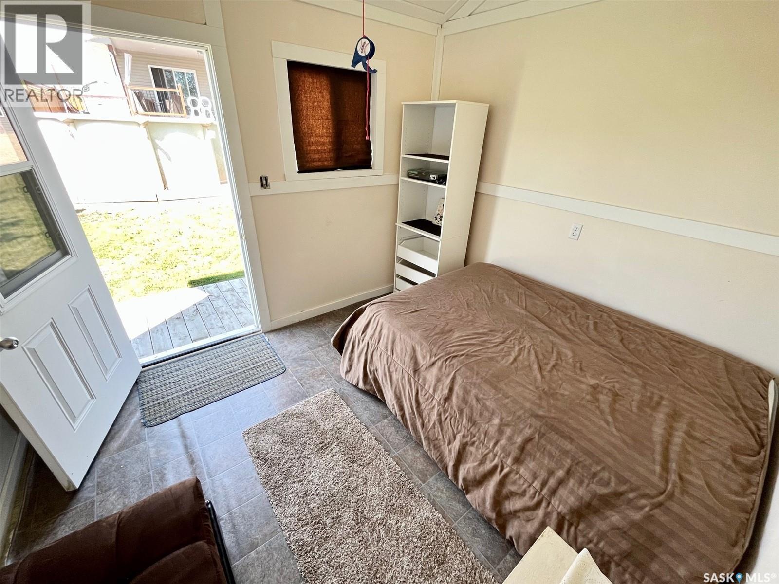 2 Willow Road Property Photo 35