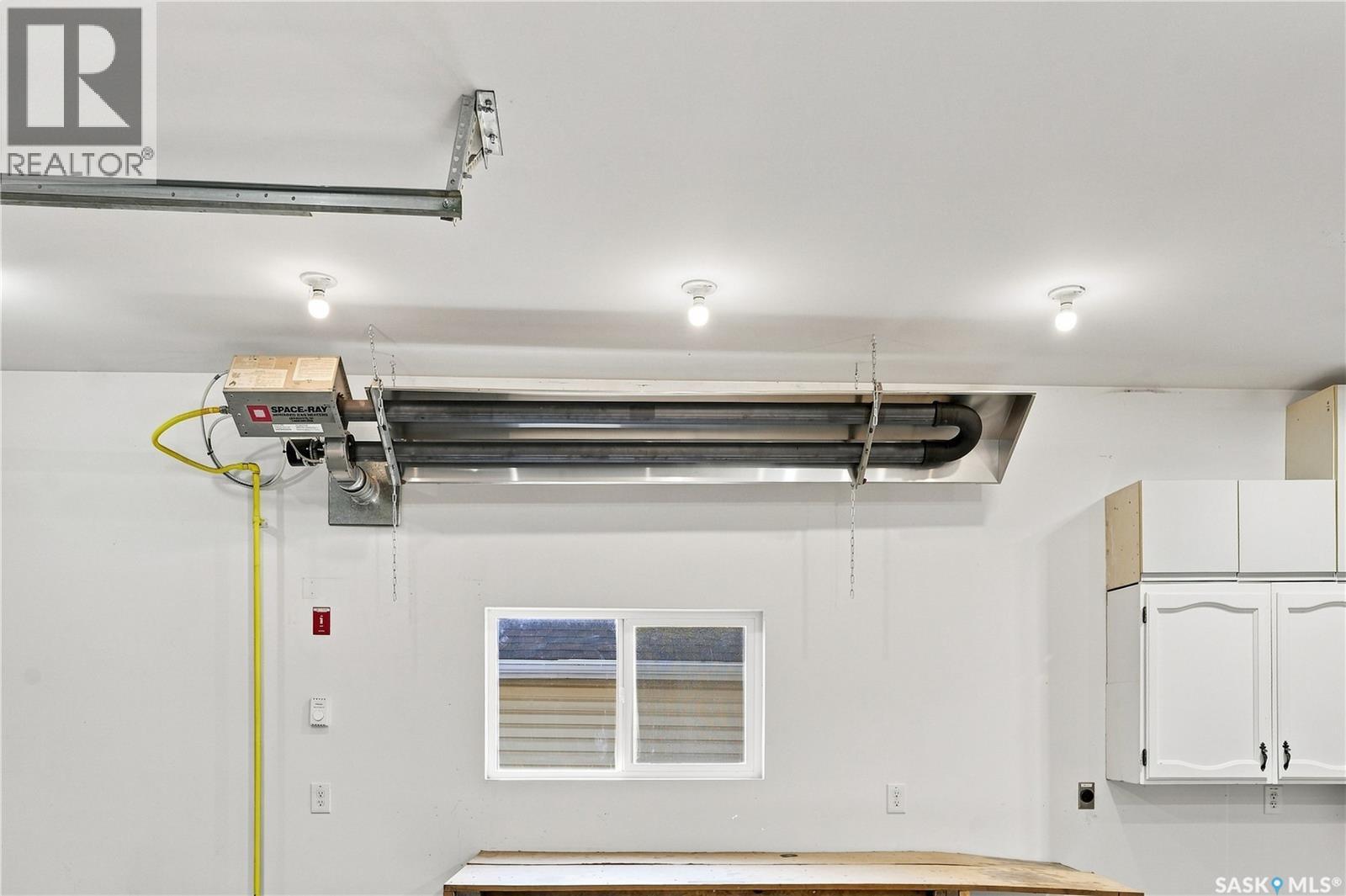 131 112th Street W Property Photo 6