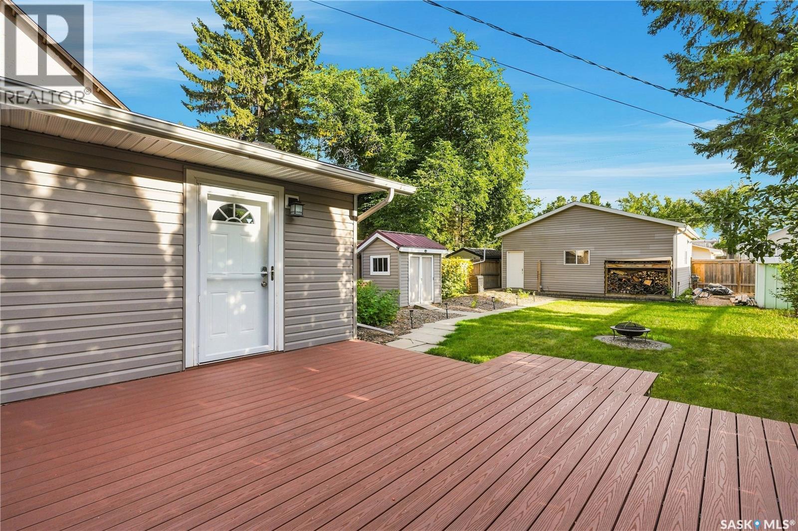 131 112th Street W Property Photo 12
