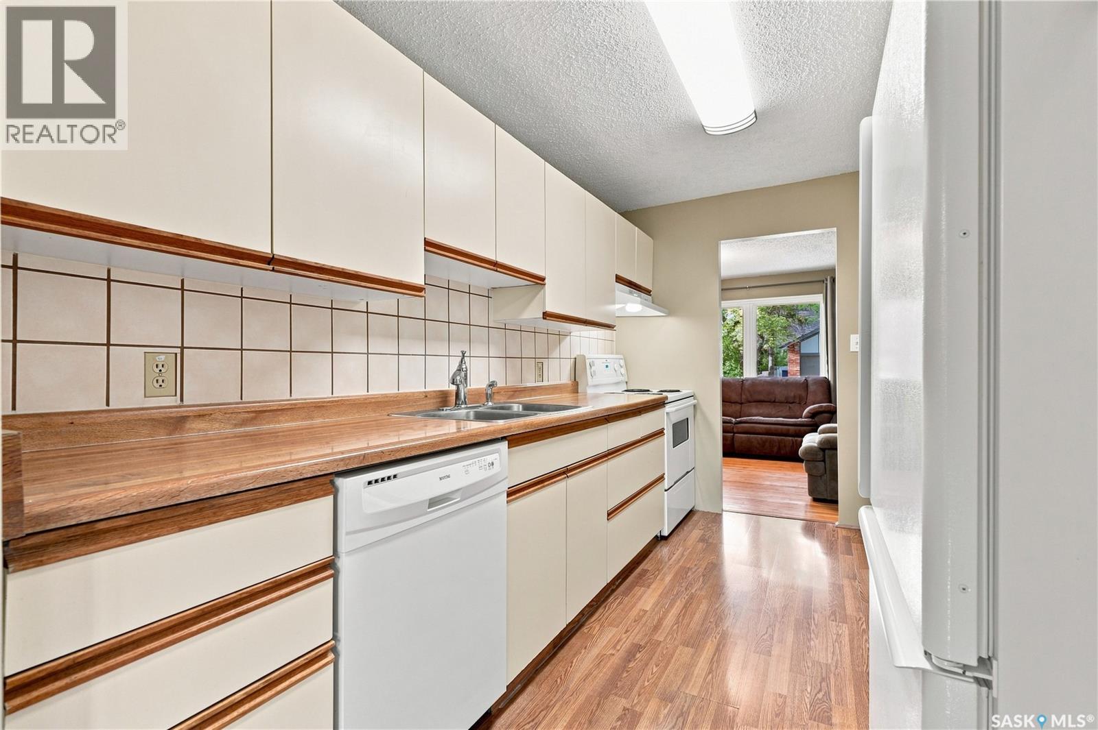 131 112th Street W Property Photo 25