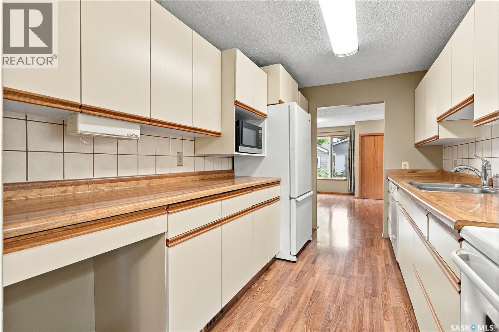 131 112th Street W Property Photo 28