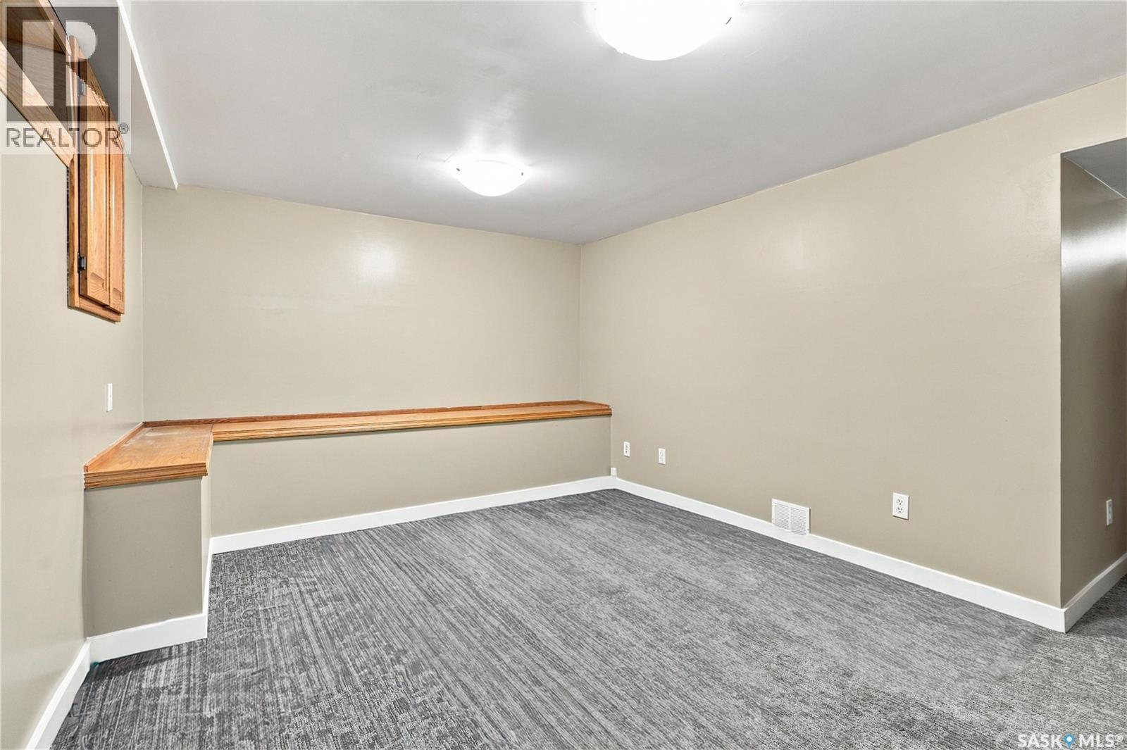 131 112th Street W Property Photo 36