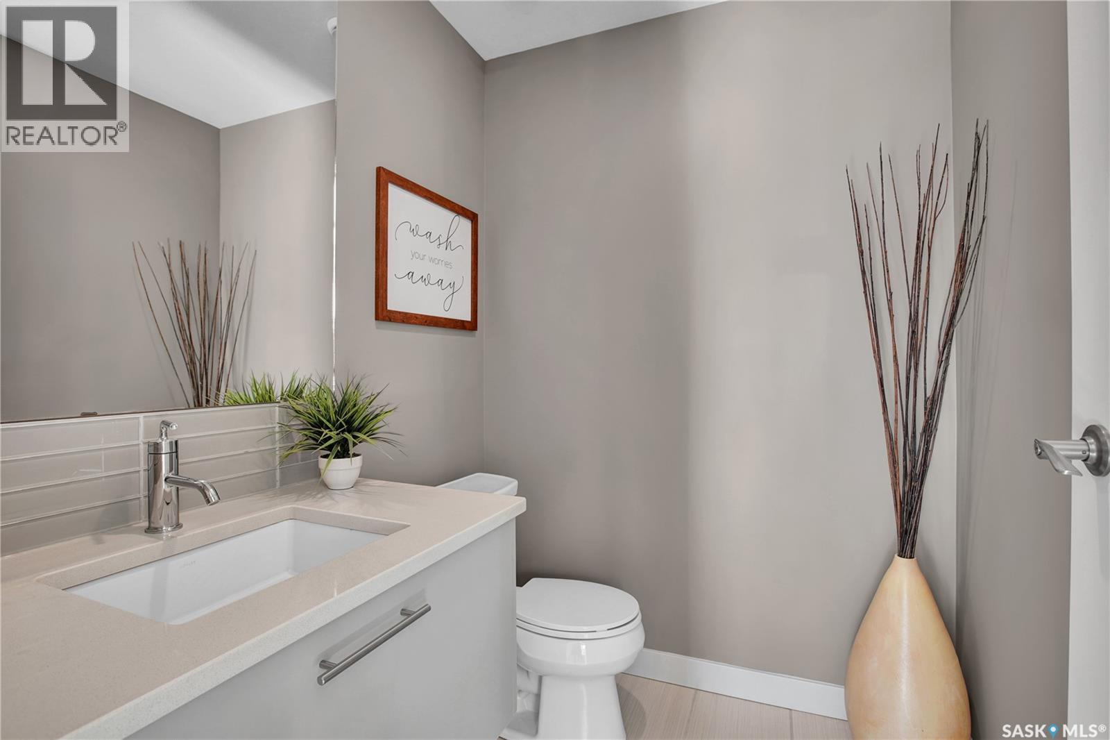 26 103 Willis Crescent Property Photo 4