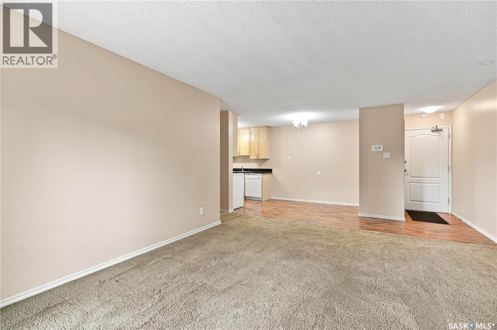 207e 1121 Mckercher Drive Property Photo 6