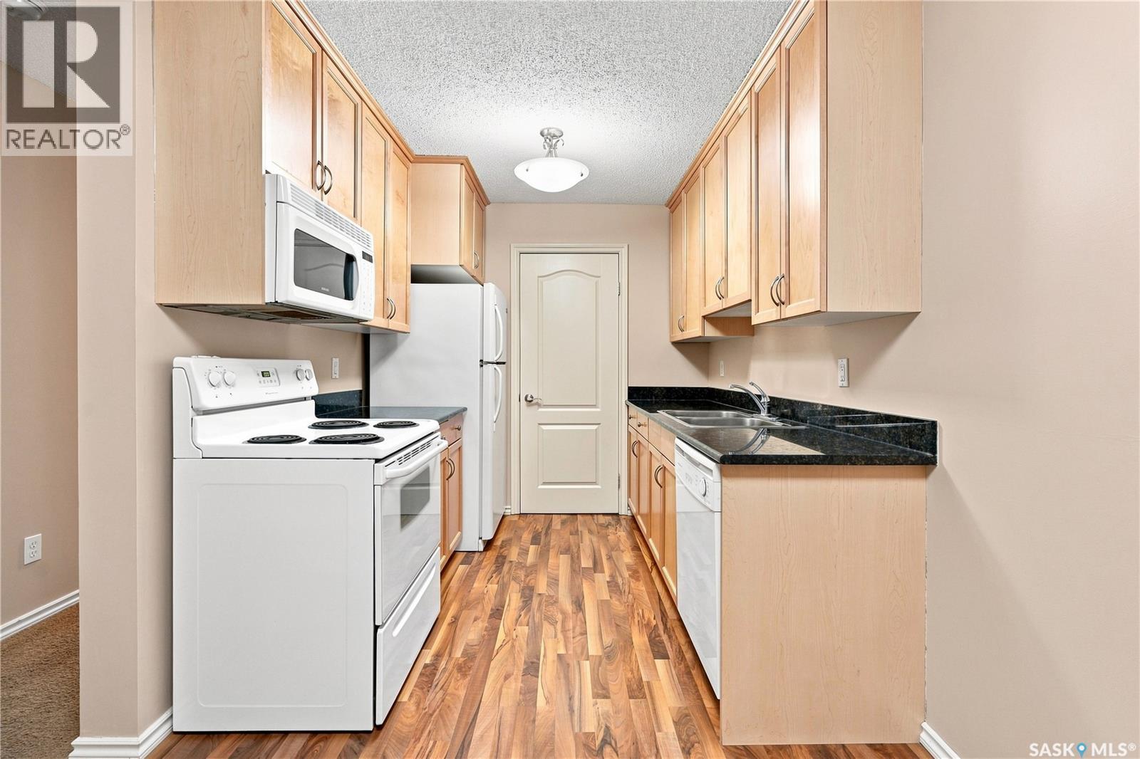 207e 1121 Mckercher Drive Property Photo 10