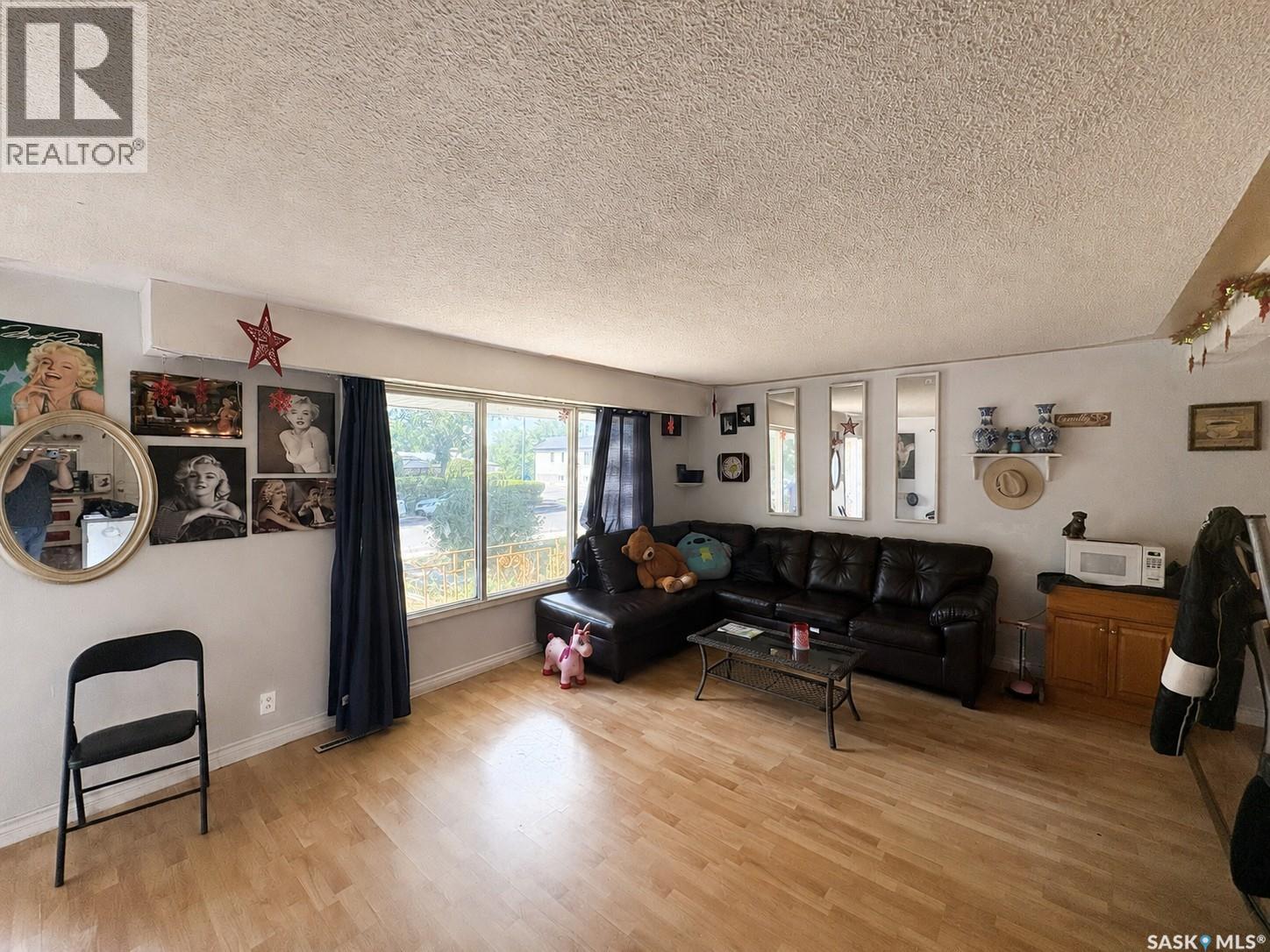 317 Halifax Street Property Photo 9