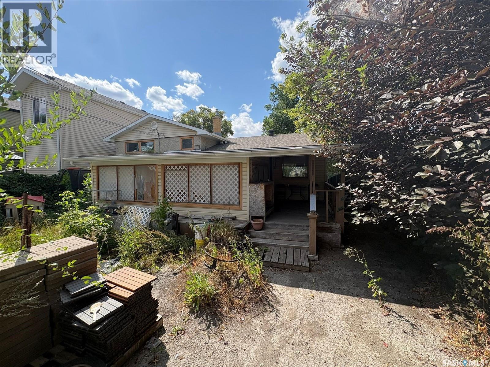 317 Halifax Street Property Photo 20