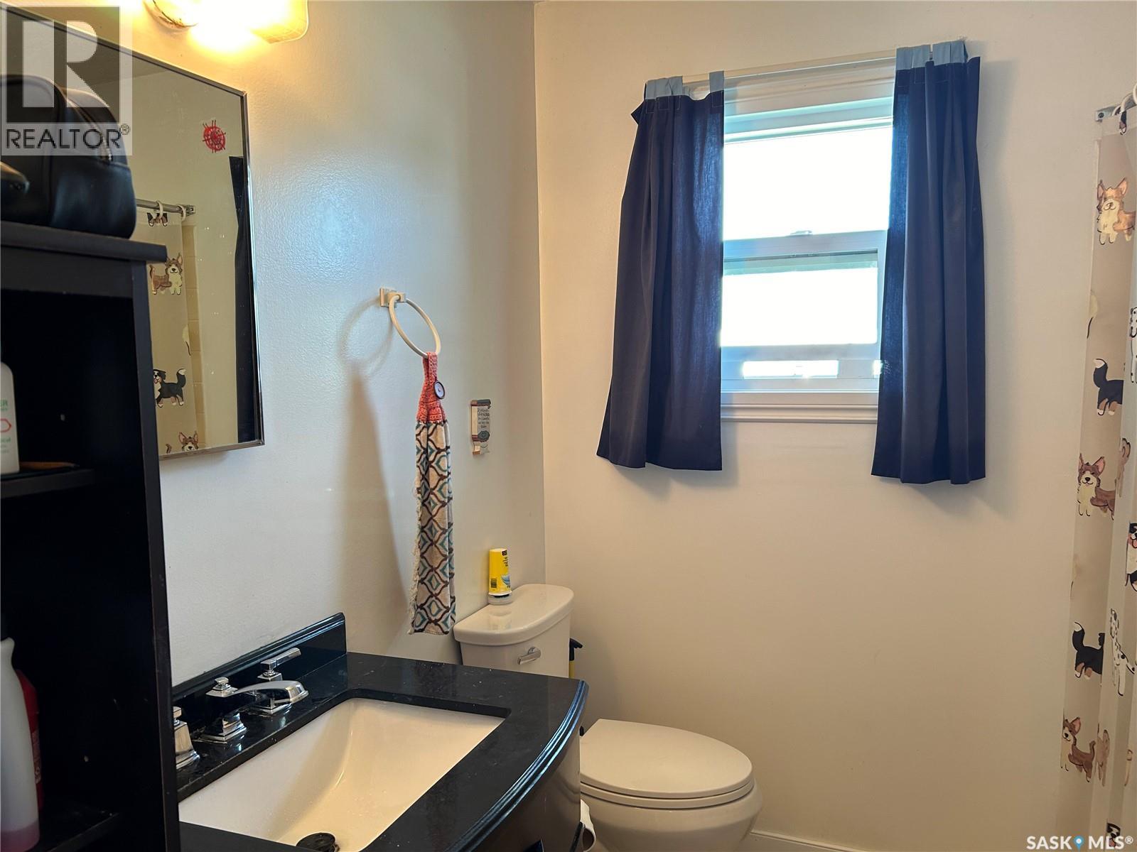 615 1st Avenue S Property Photo 17